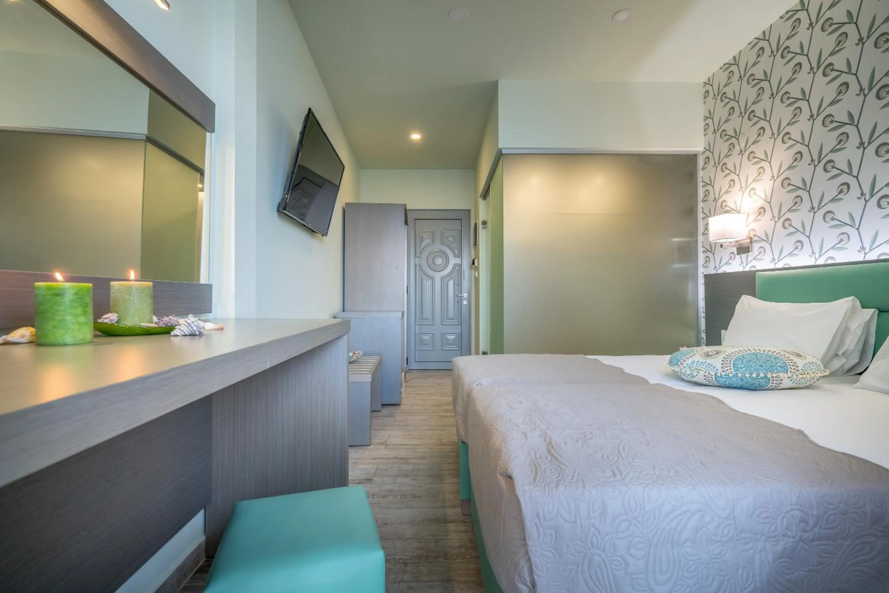 Photo of the whole room, Bed in Denise Beach Hotel