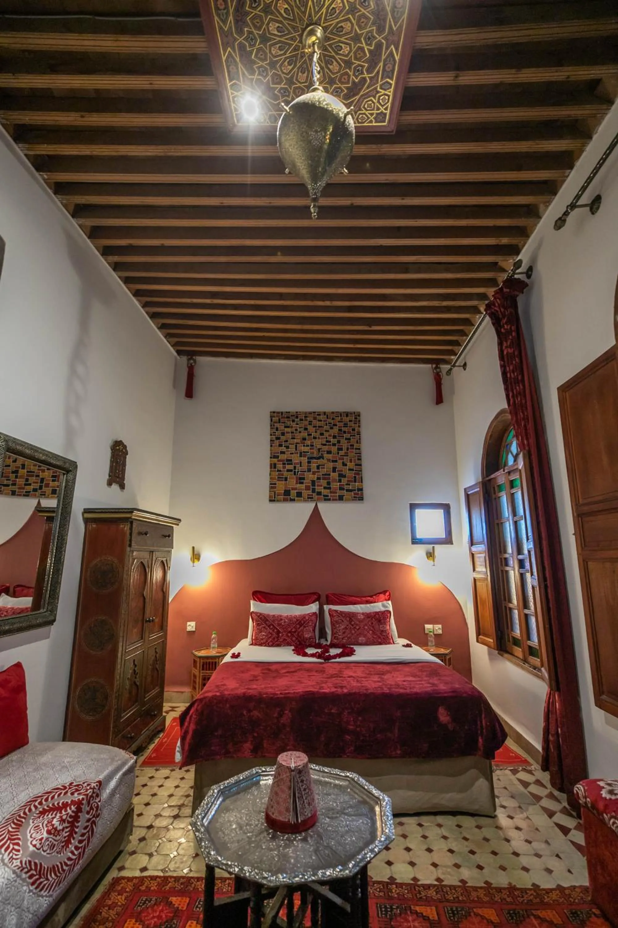 Bed in Riad Les Idrissides Chez LEA