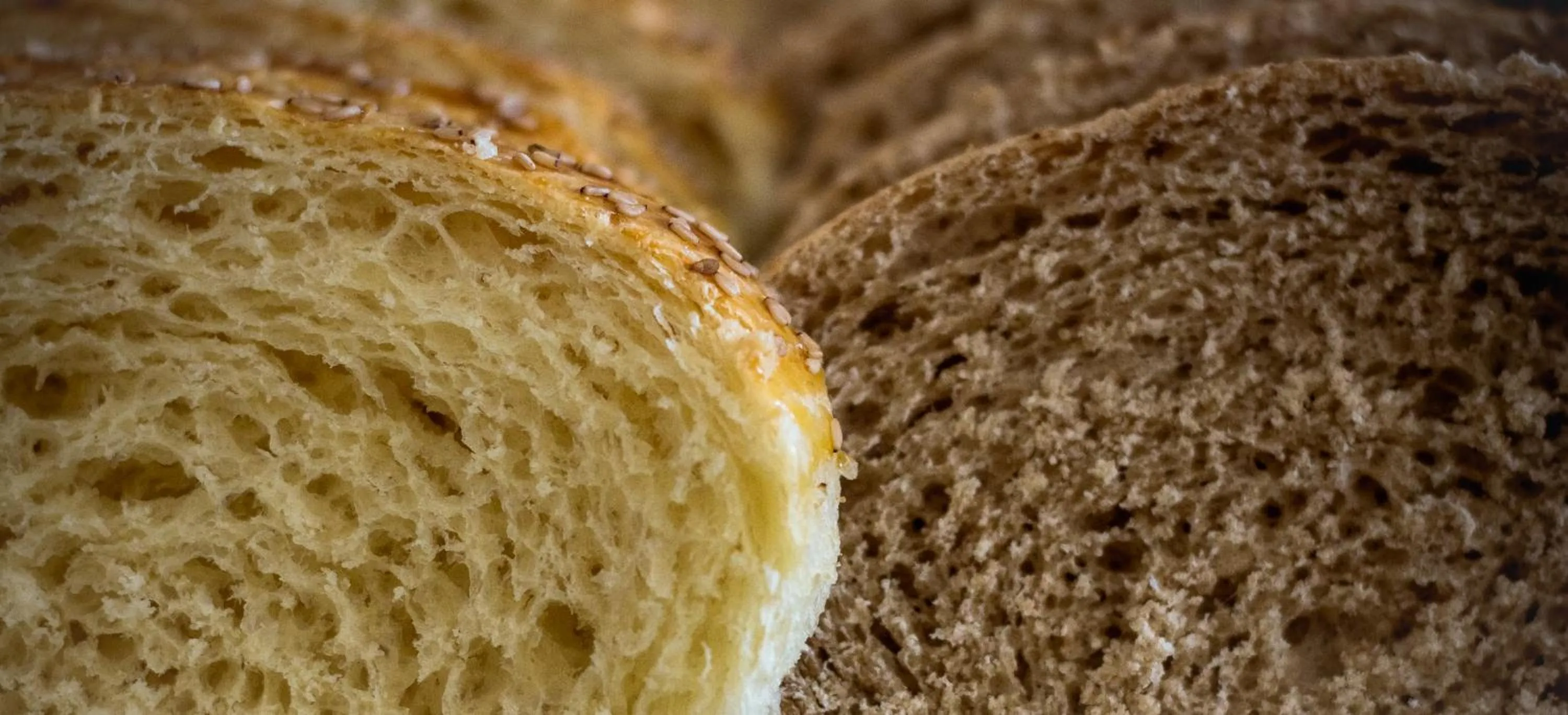 Buffet breakfast in Porto dos Casais Guest House Itacaré