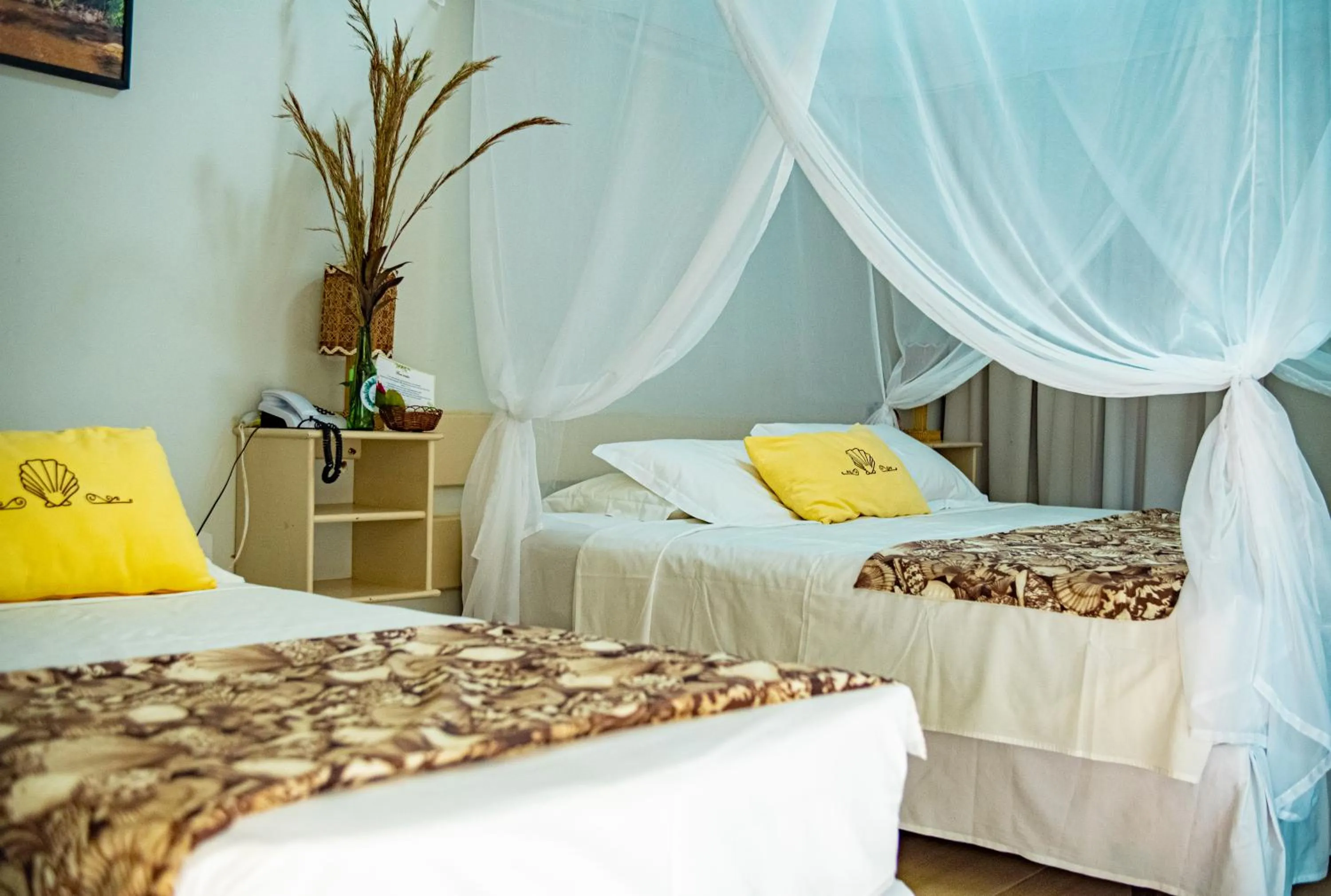 Photo of the whole room, Bed in Pousada Portal da Concha