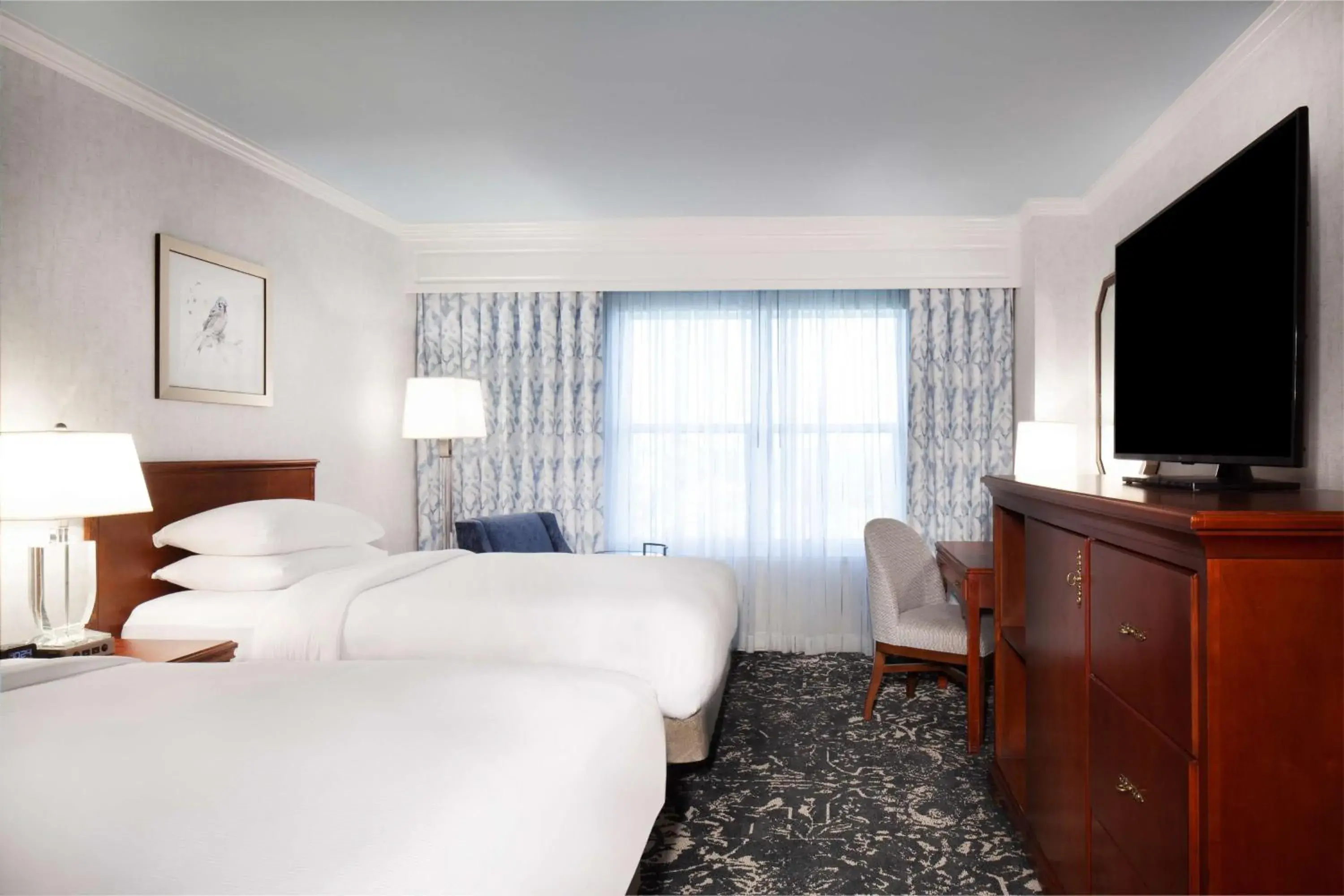 Double Room with Two Double Beds in Hilton Atlanta/Marietta Hotel & Conference Center Double Room with Two Double Beds in Hilton Atlanta/Marietta Hotel & Conference Center