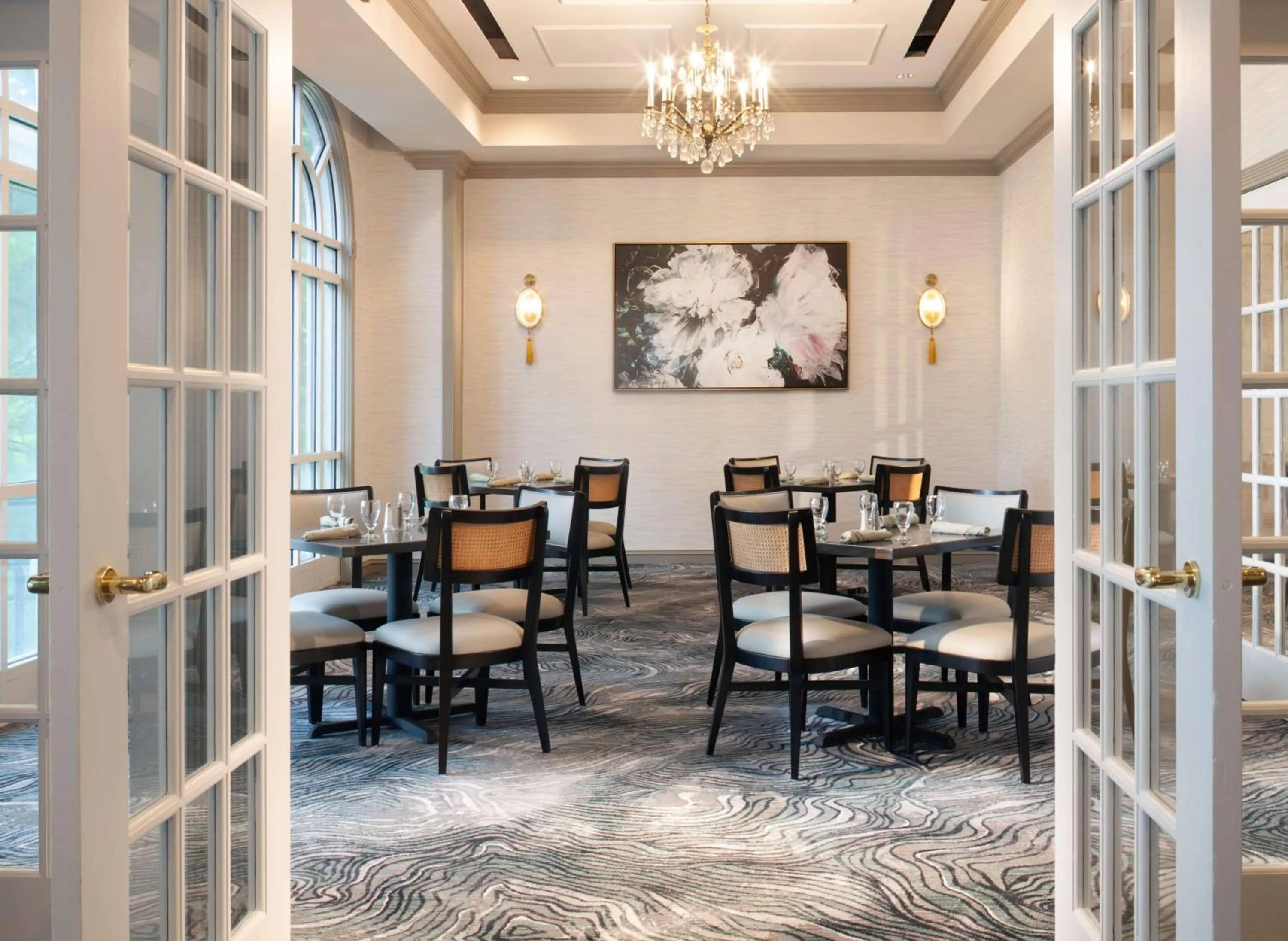 Restaurant/places to eat in Hilton Atlanta/Marietta Hotel & Conference Center