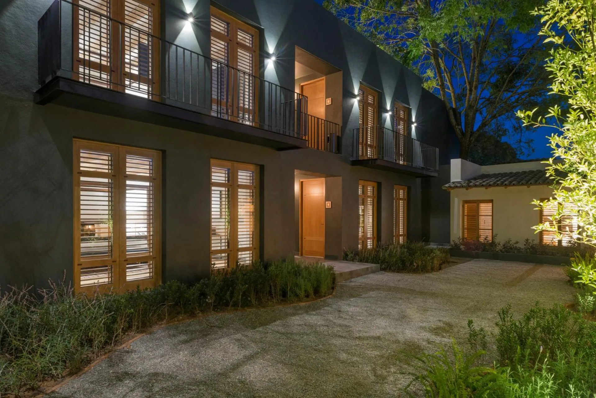 Inner courtyard view in La Casa Rodavento