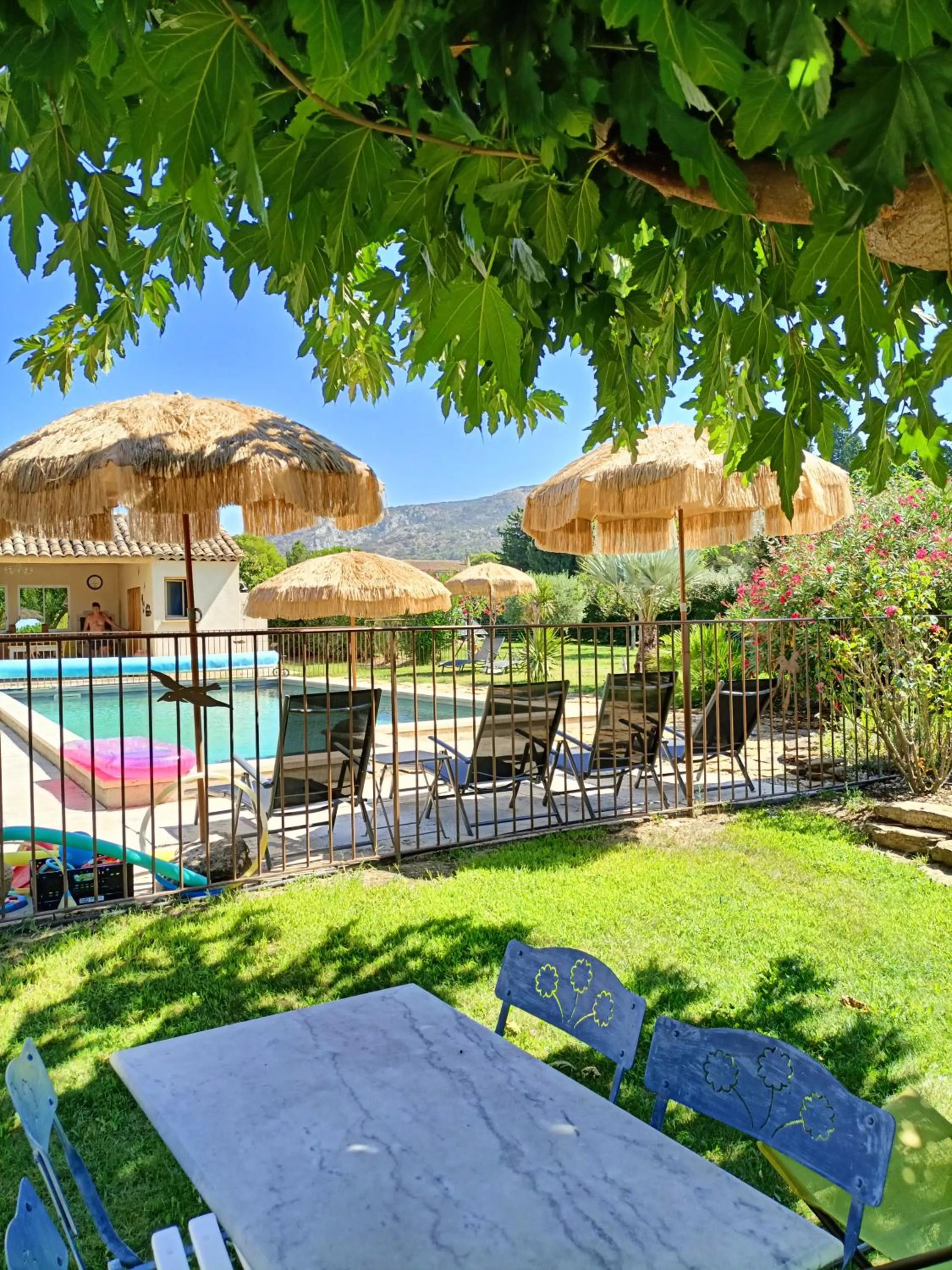 Natural landscape in Chambre d'hôtes le faré tchanqué parking gratuit sur place