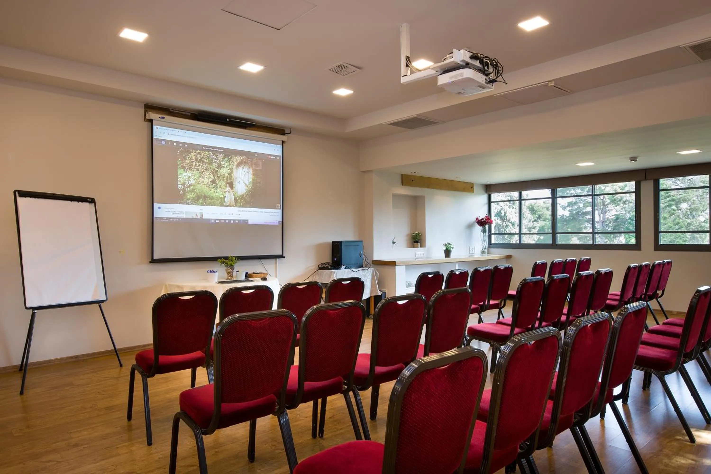 Meeting/conference room in Zohar Badeshe