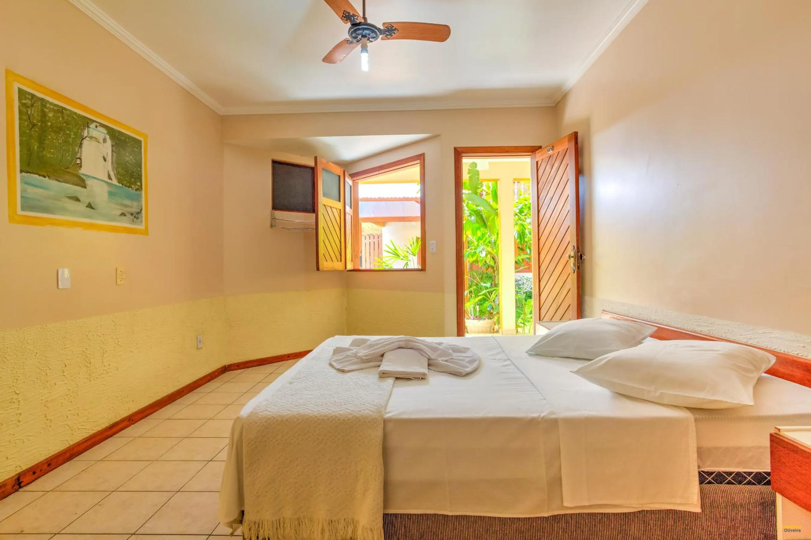 Photo of the whole room, Bed in Pousada Raisis