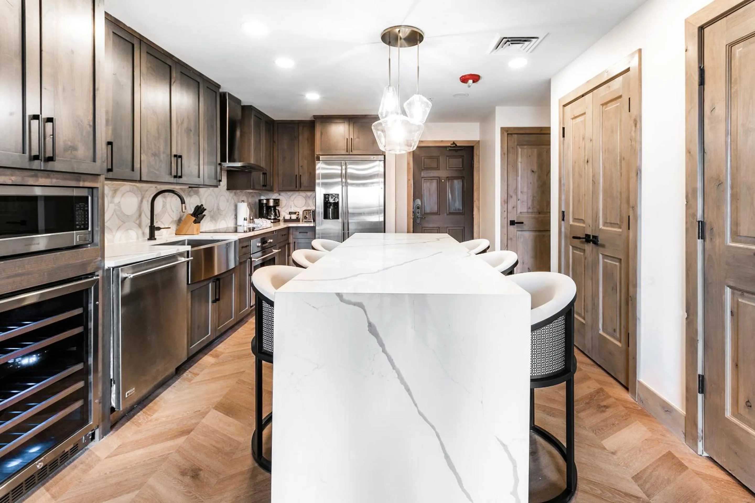 Kitchen or kitchenette in Canyons Village Condos by All Seasons Resort Lodging