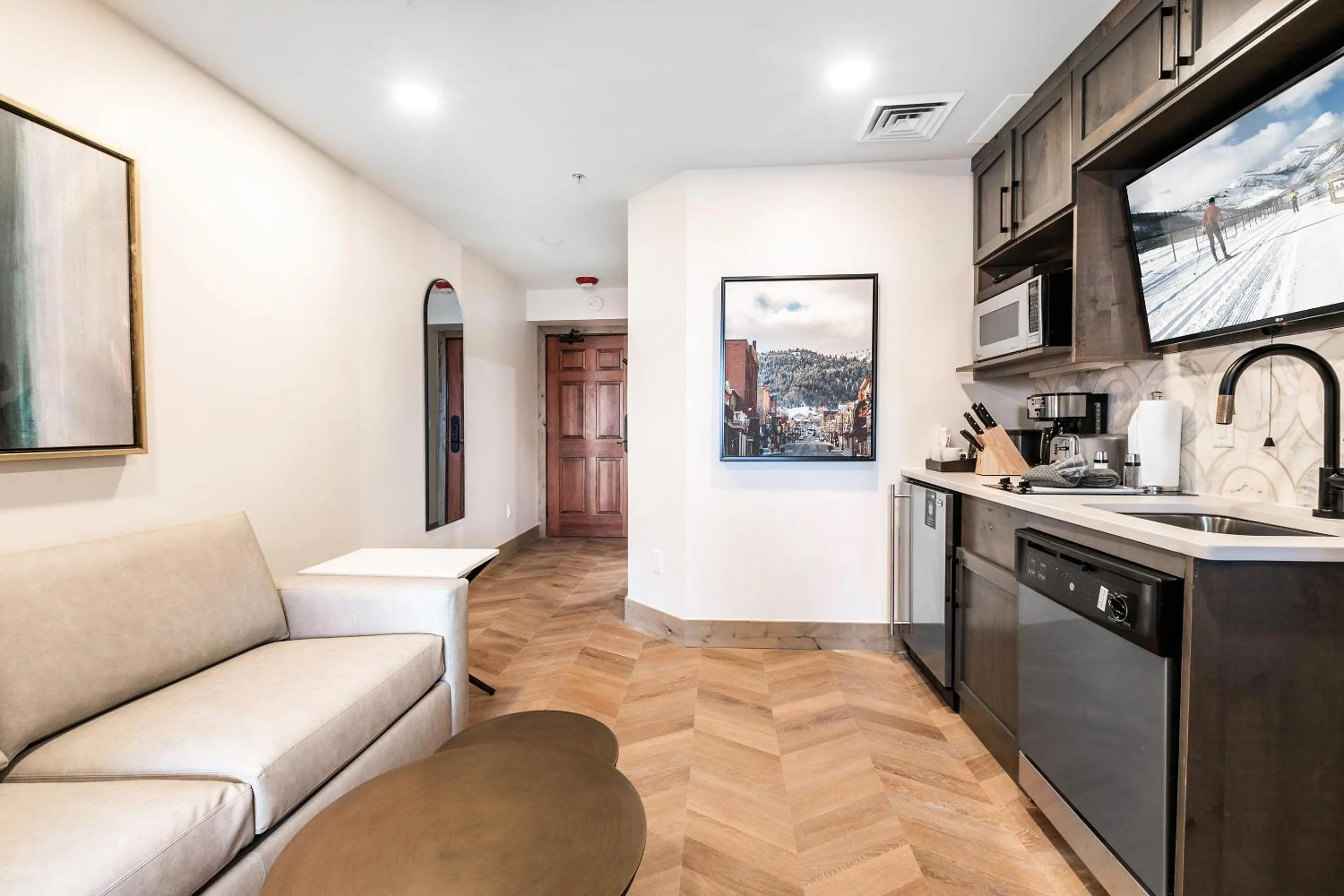 Kitchen or kitchenette in Canyons Village Condos by All Seasons Resort Lodging