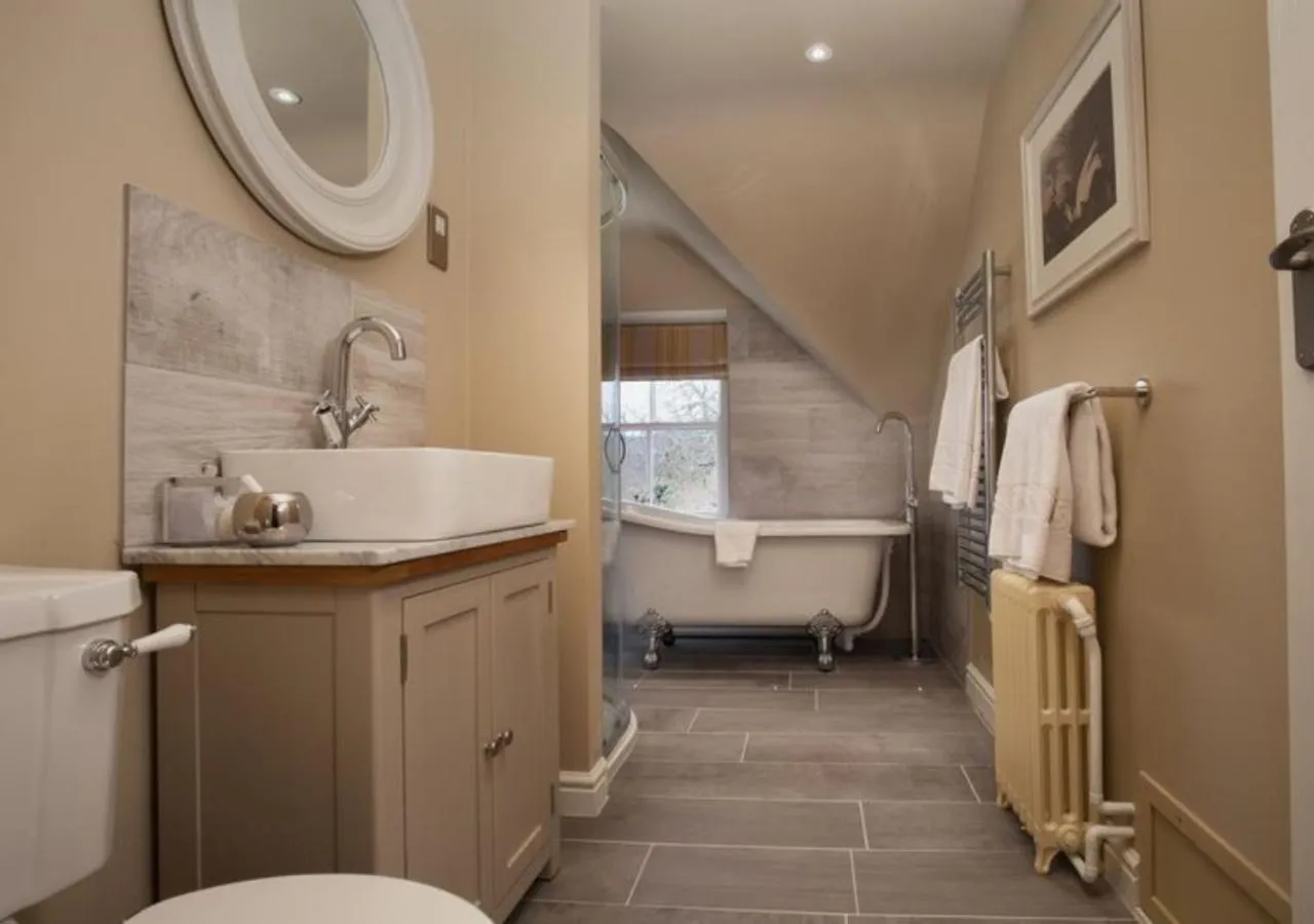 Bathroom in Mill End Hotel