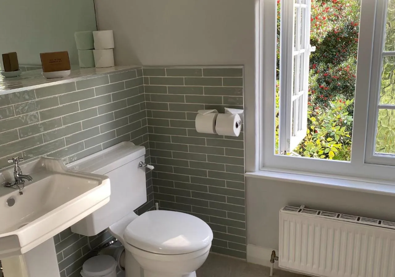 Bathroom in Mill End Hotel
