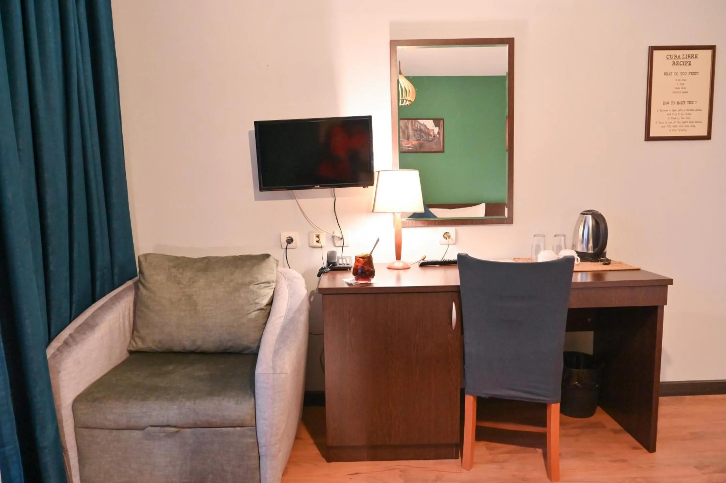 TV and multimedia in Hotel Ida