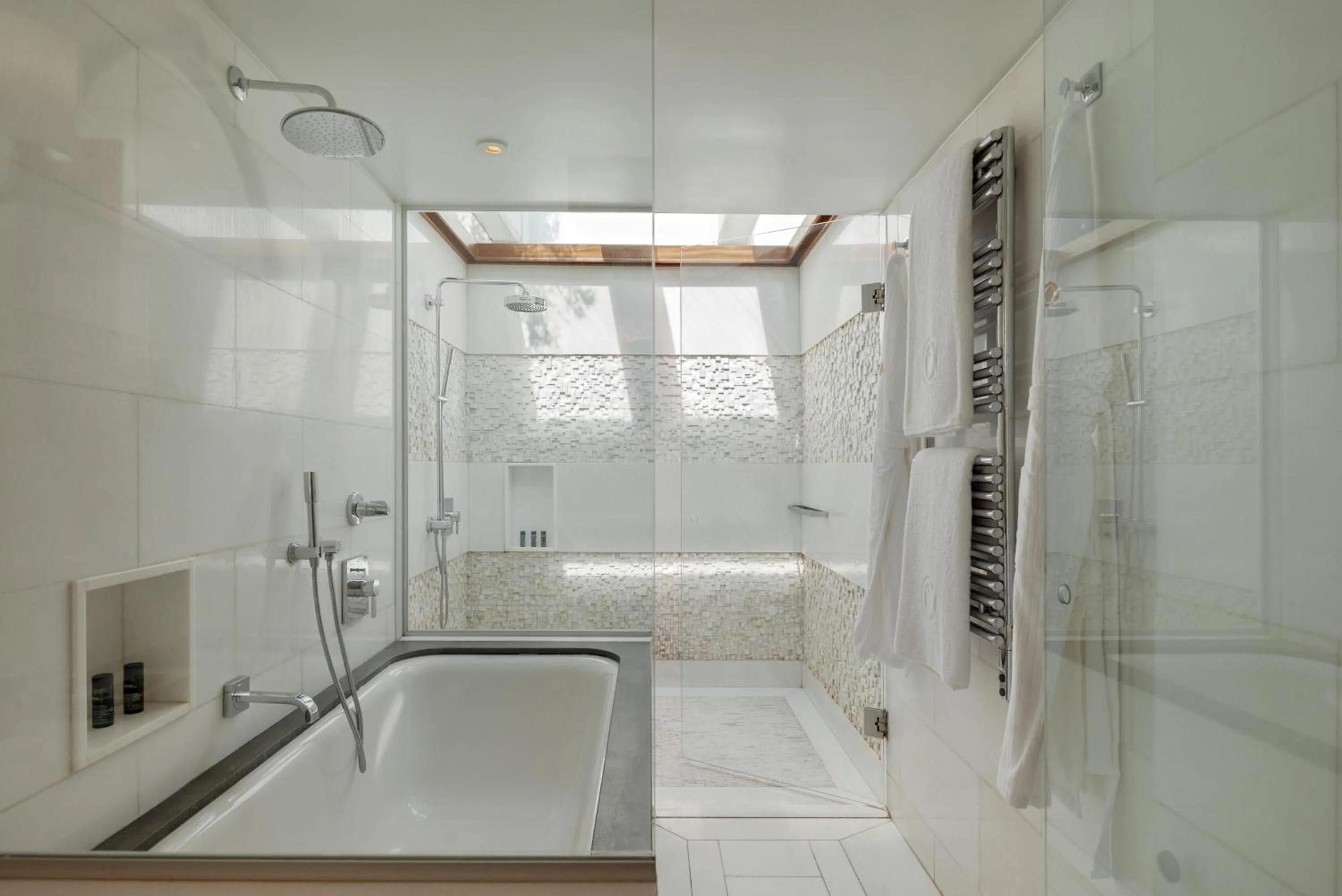 Bathroom in Annabelle