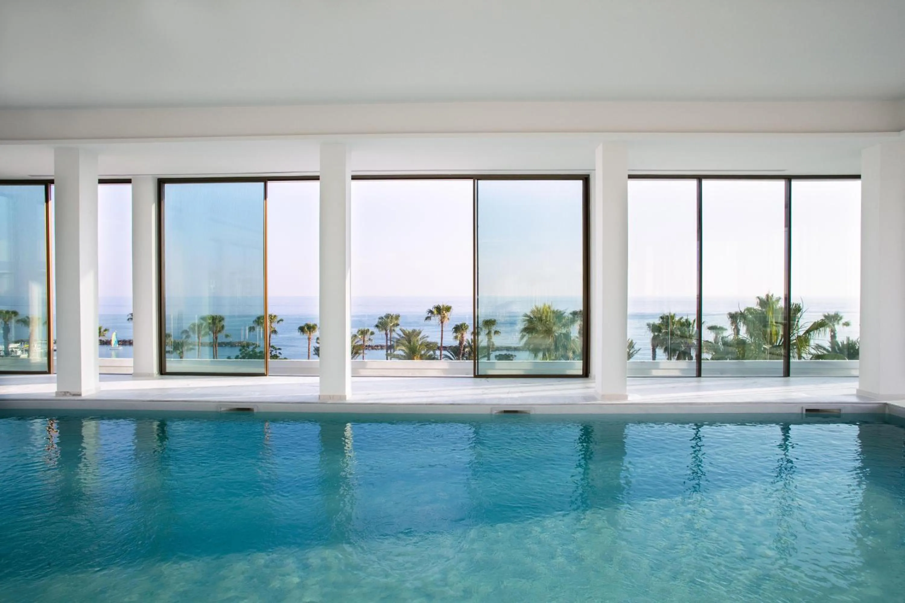 Swimming pool in Annabelle