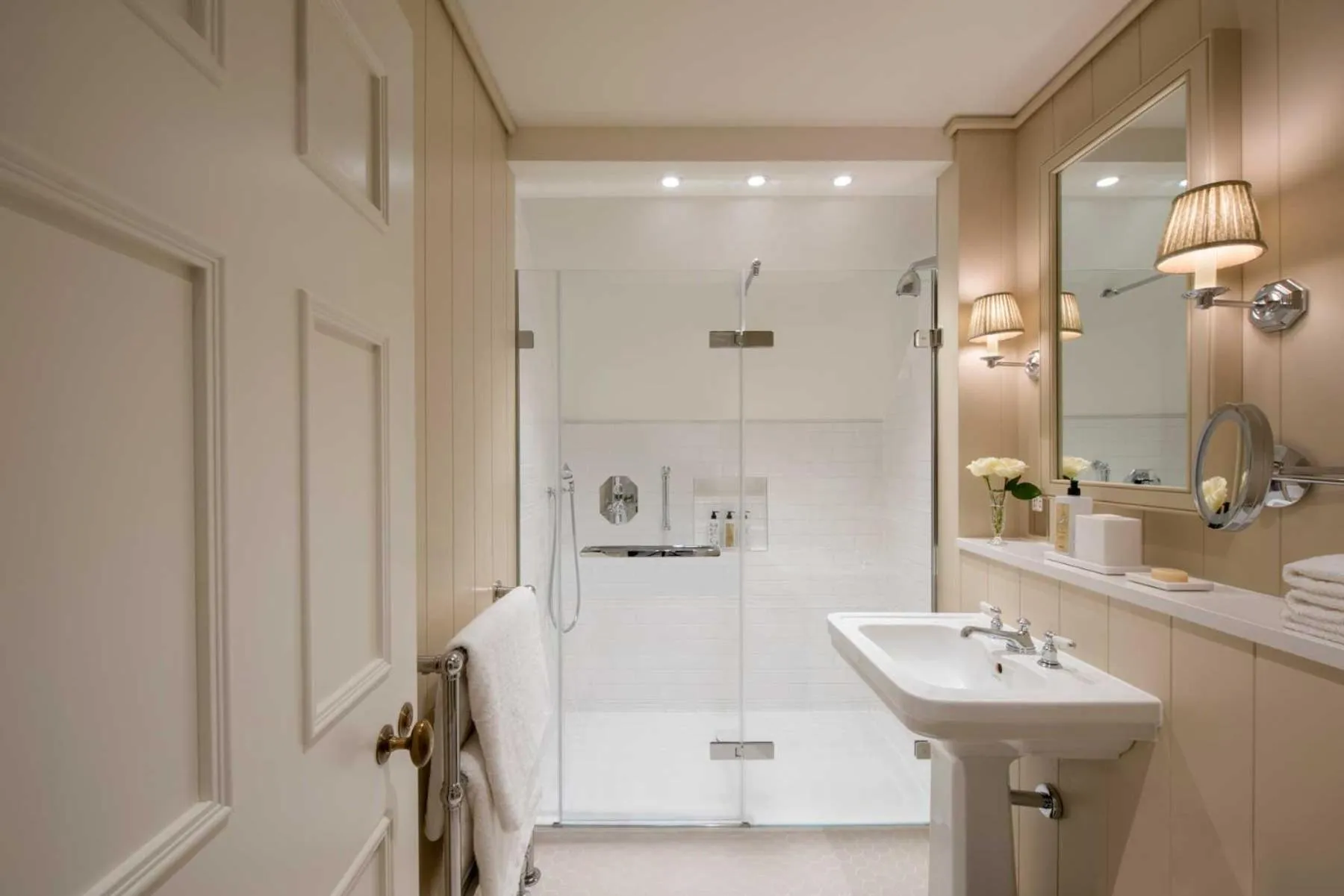 Shower in Cashel Palace Hotel