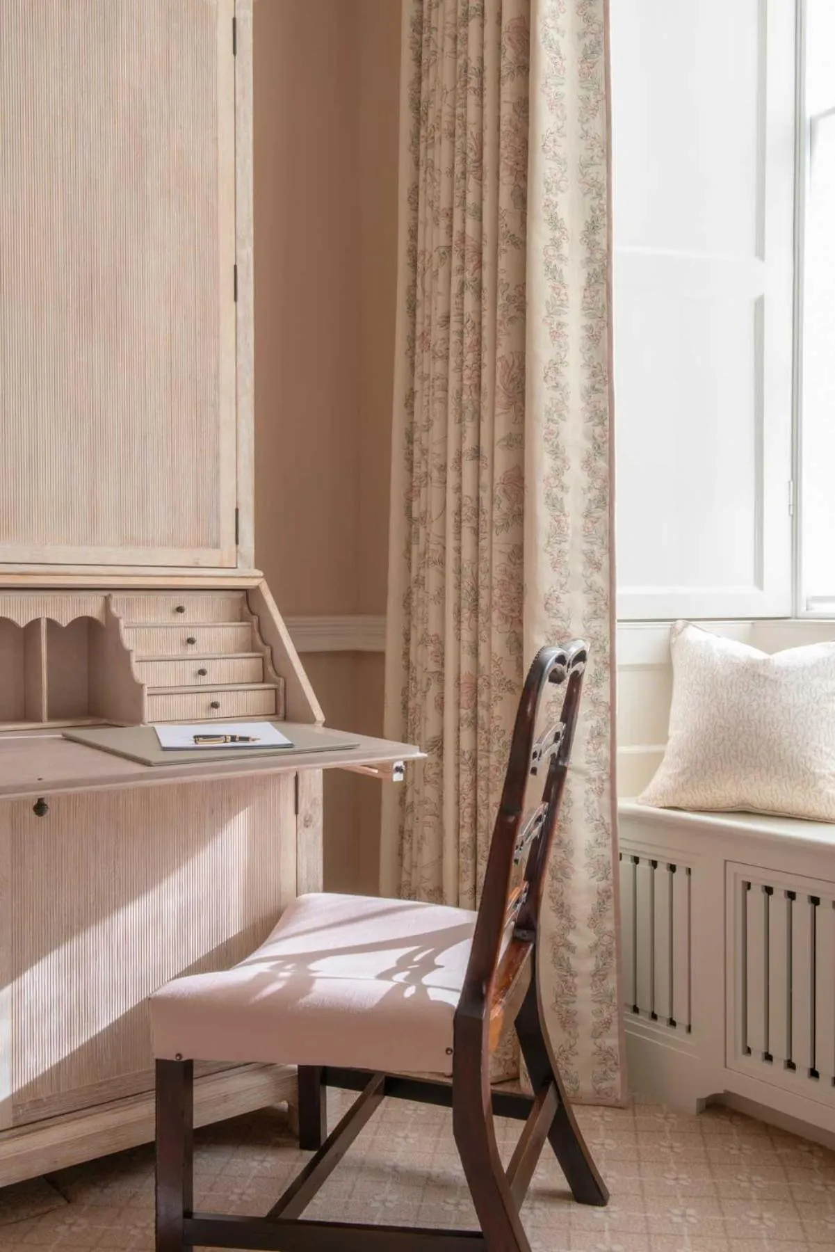 Decorative detail, Bed in Cashel Palace Hotel
