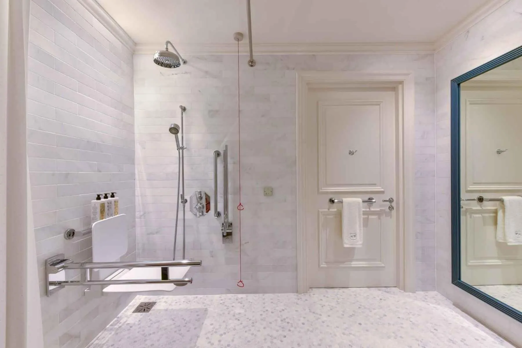 Shower in Cashel Palace Hotel