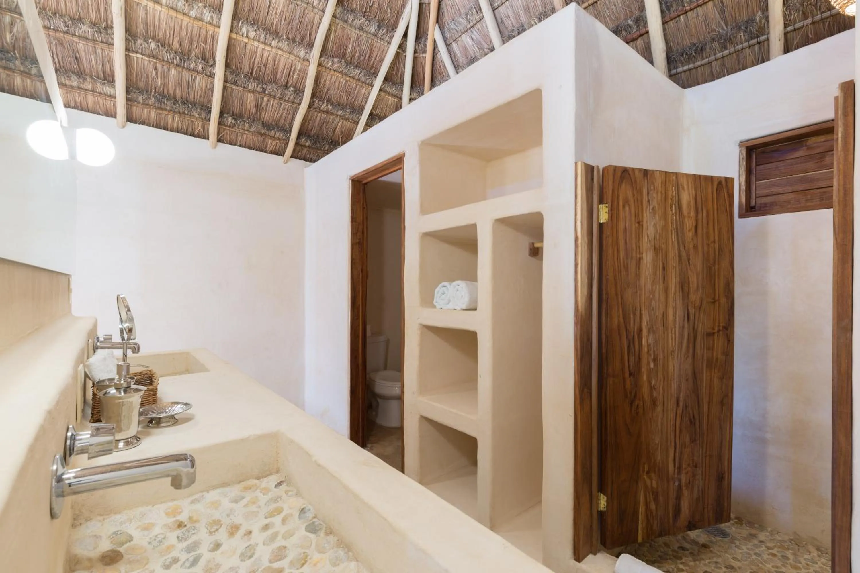 Bathroom in Hotel CasaBakal - A pie de Laguna - Bacalar
