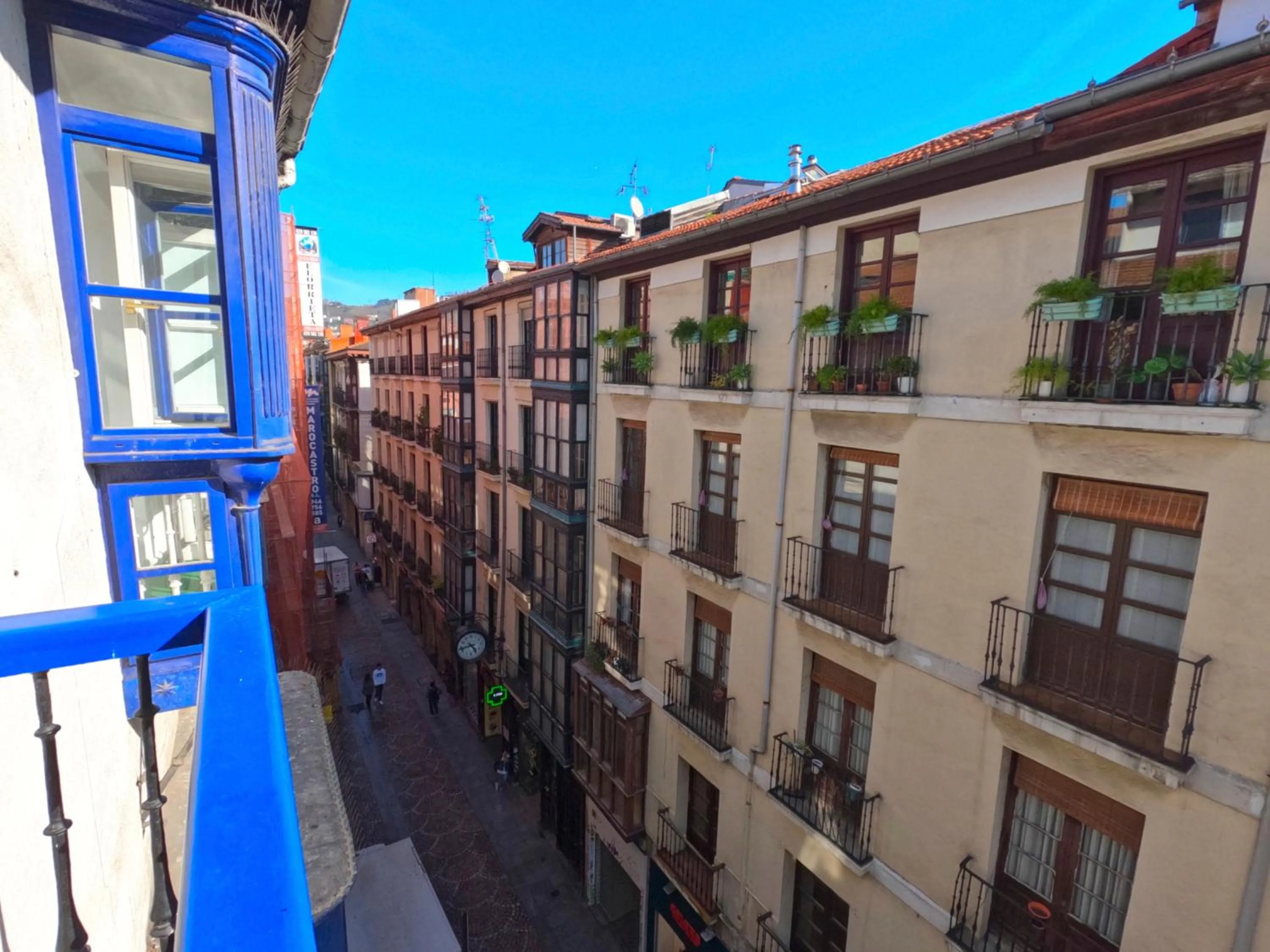 City view in Casual Gurea