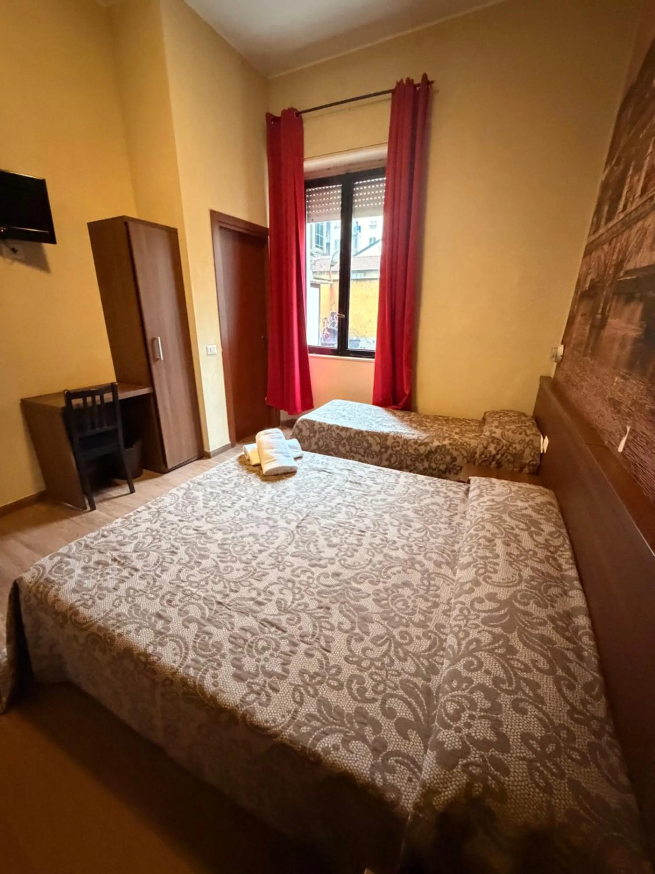Bed in Albergo Corvetto Corso Lodi