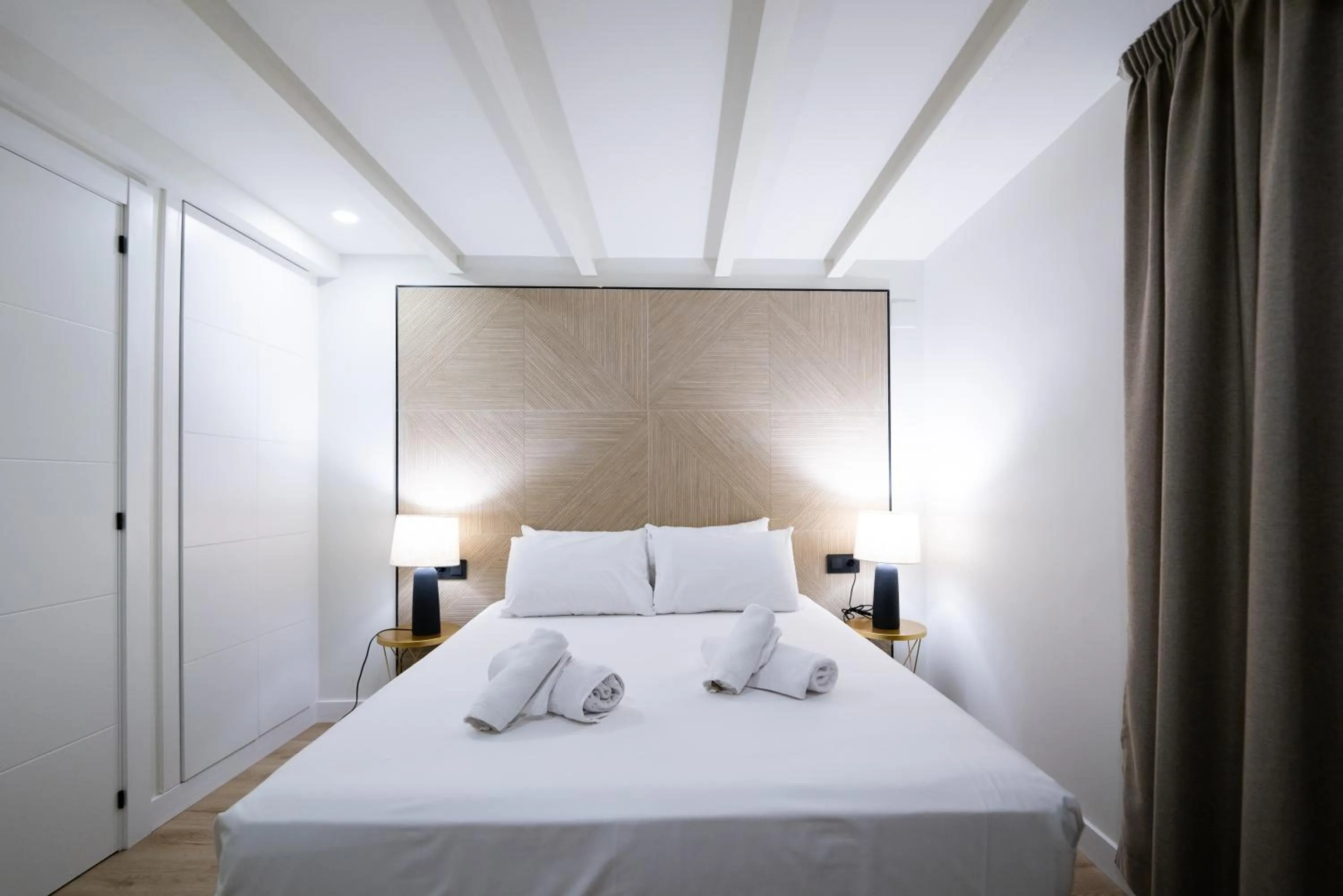 Bed in Apartamentos Málaga Premium - Calle San Telmo