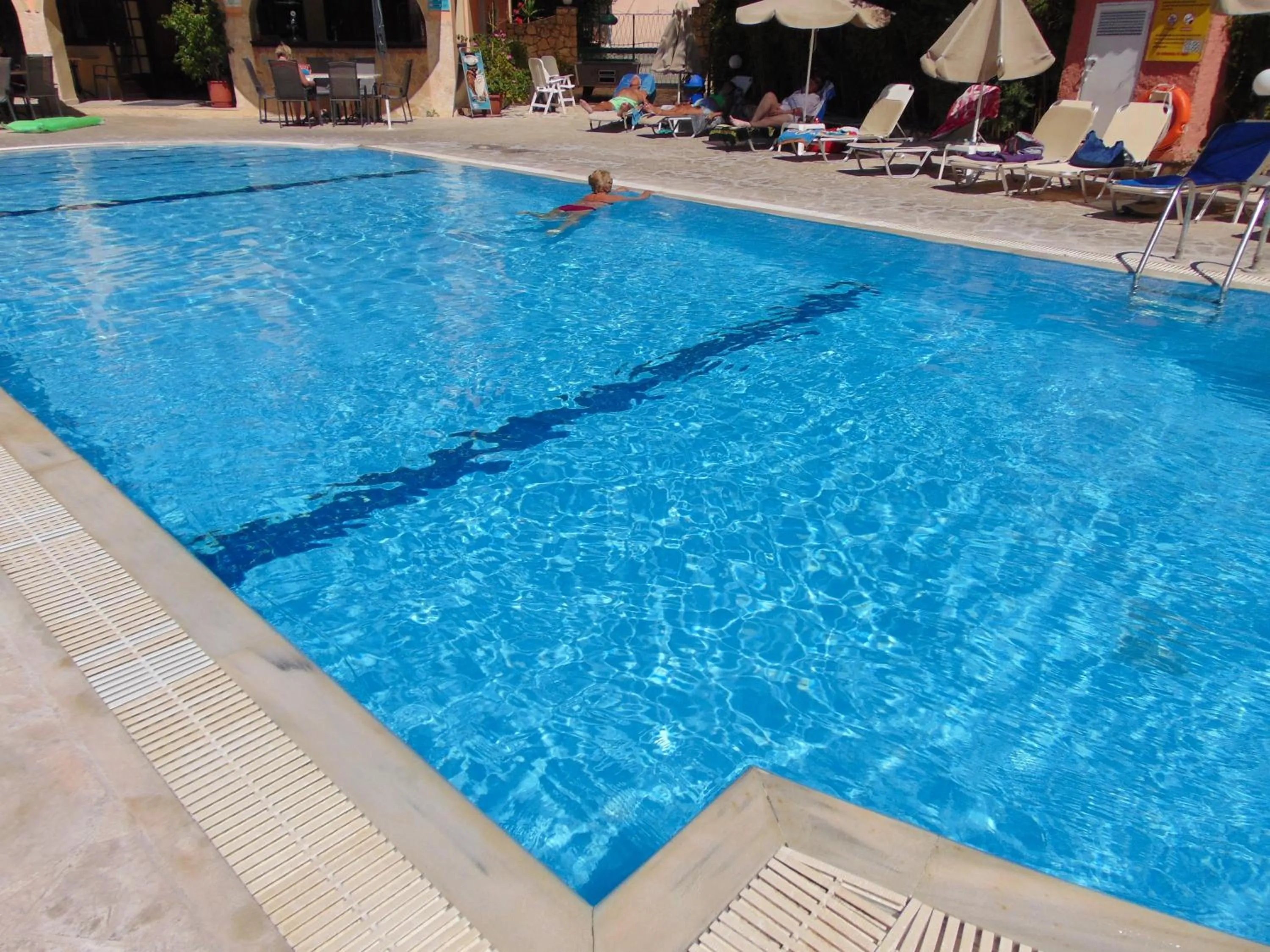 Pool view in Annaliza Apartments