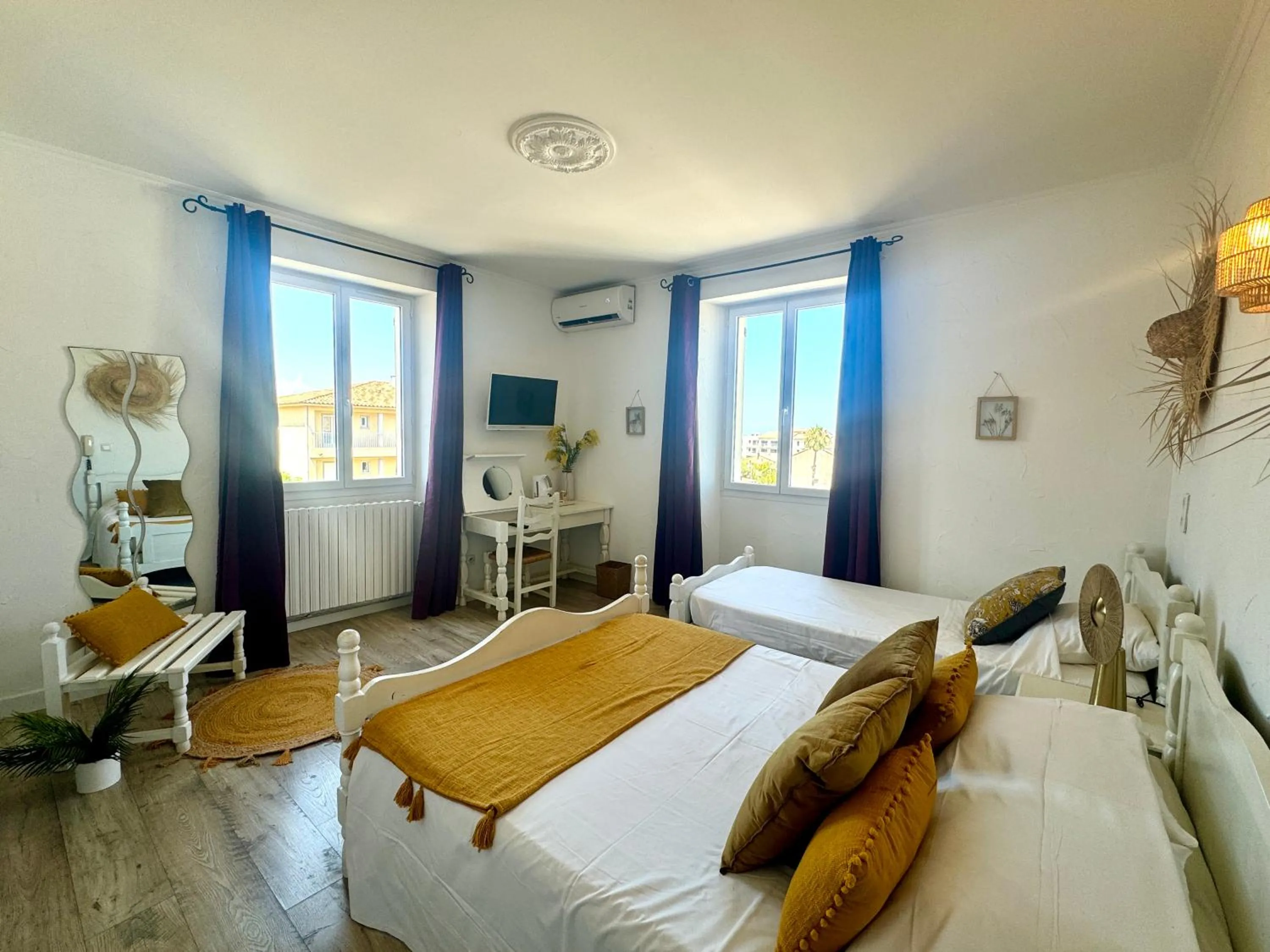 Bed in Hôtel Les 3 Terrasses