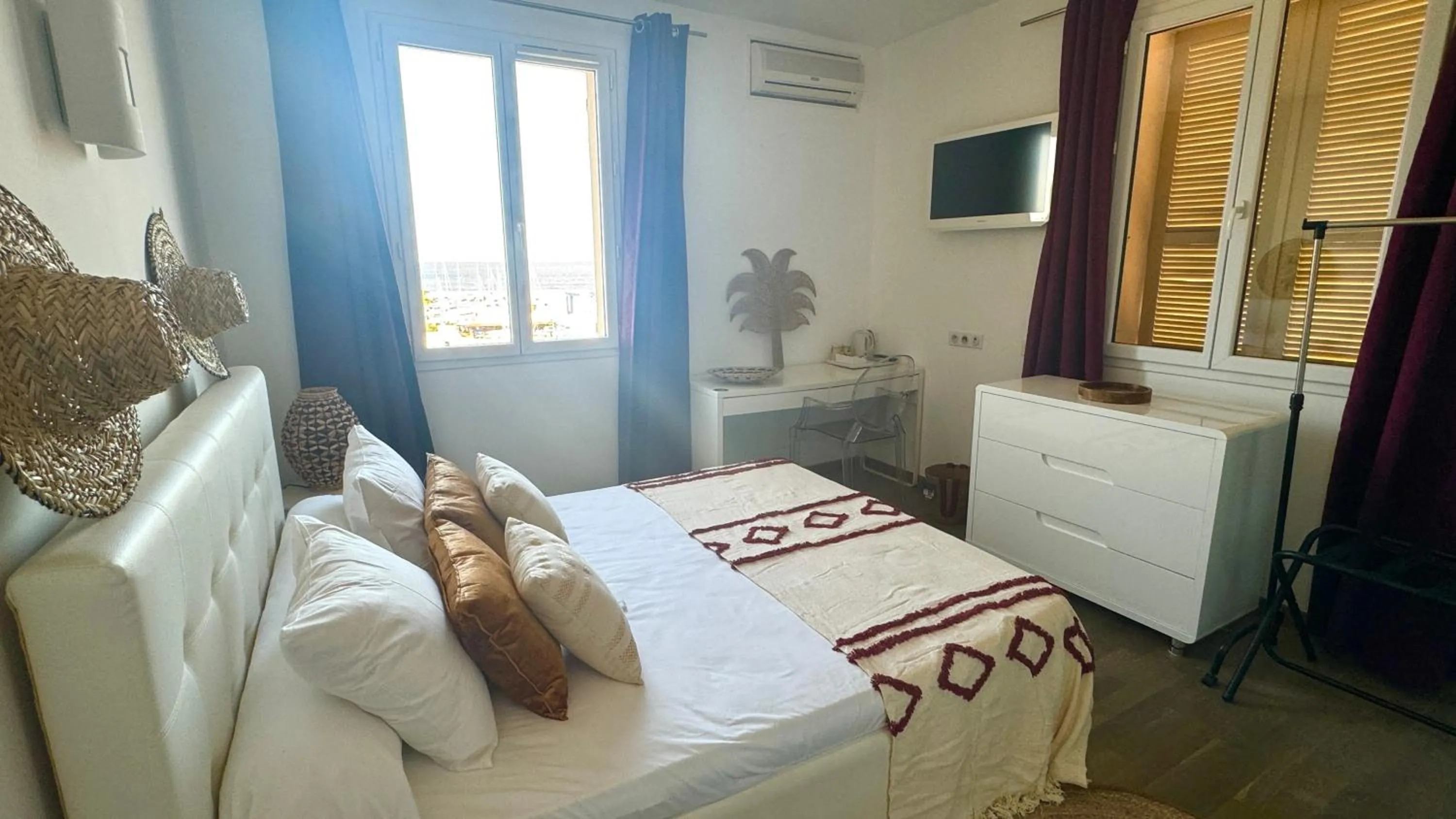 Bed in Hôtel Les 3 Terrasses