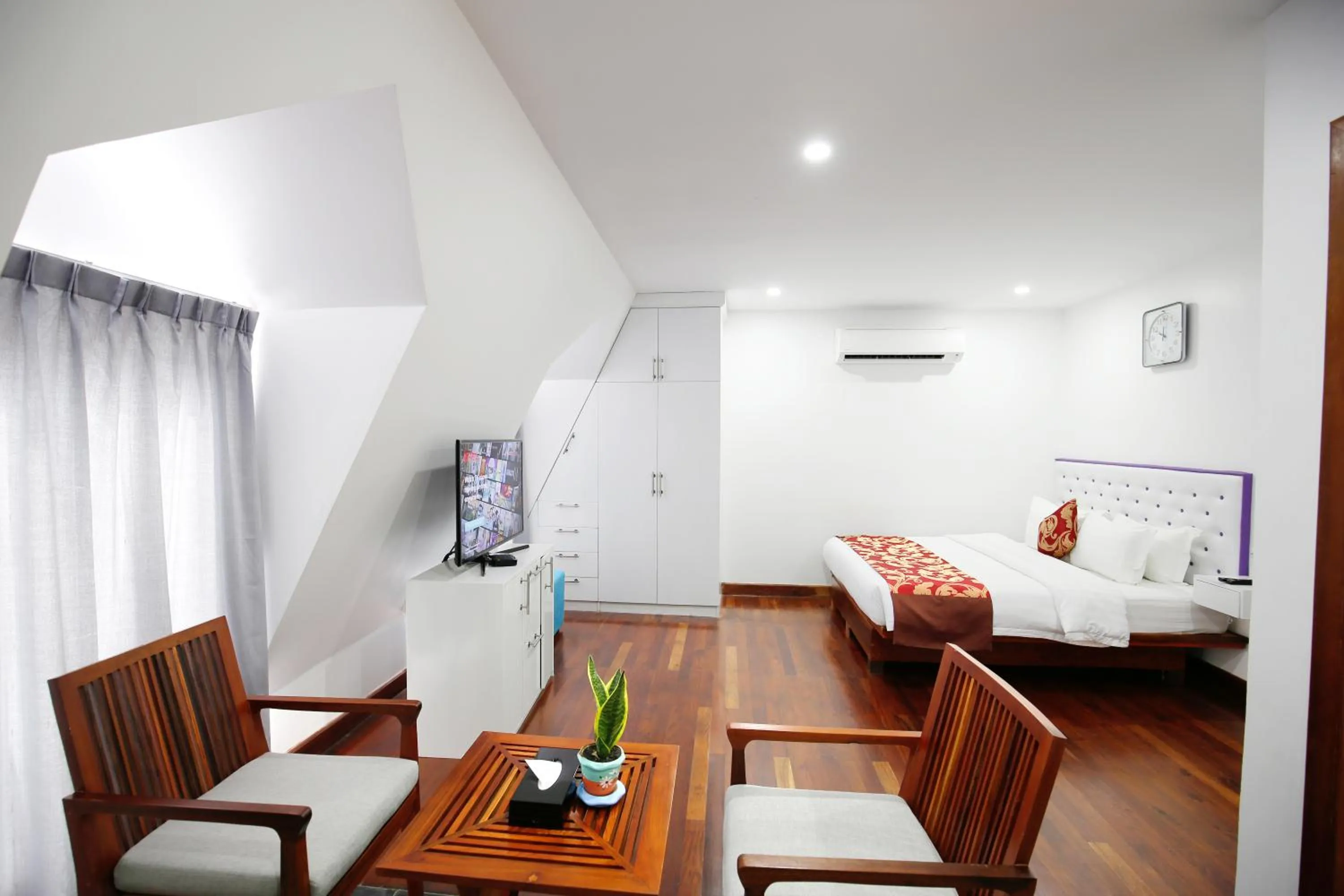 Bedroom, Bed in Zita Angkor Hotel