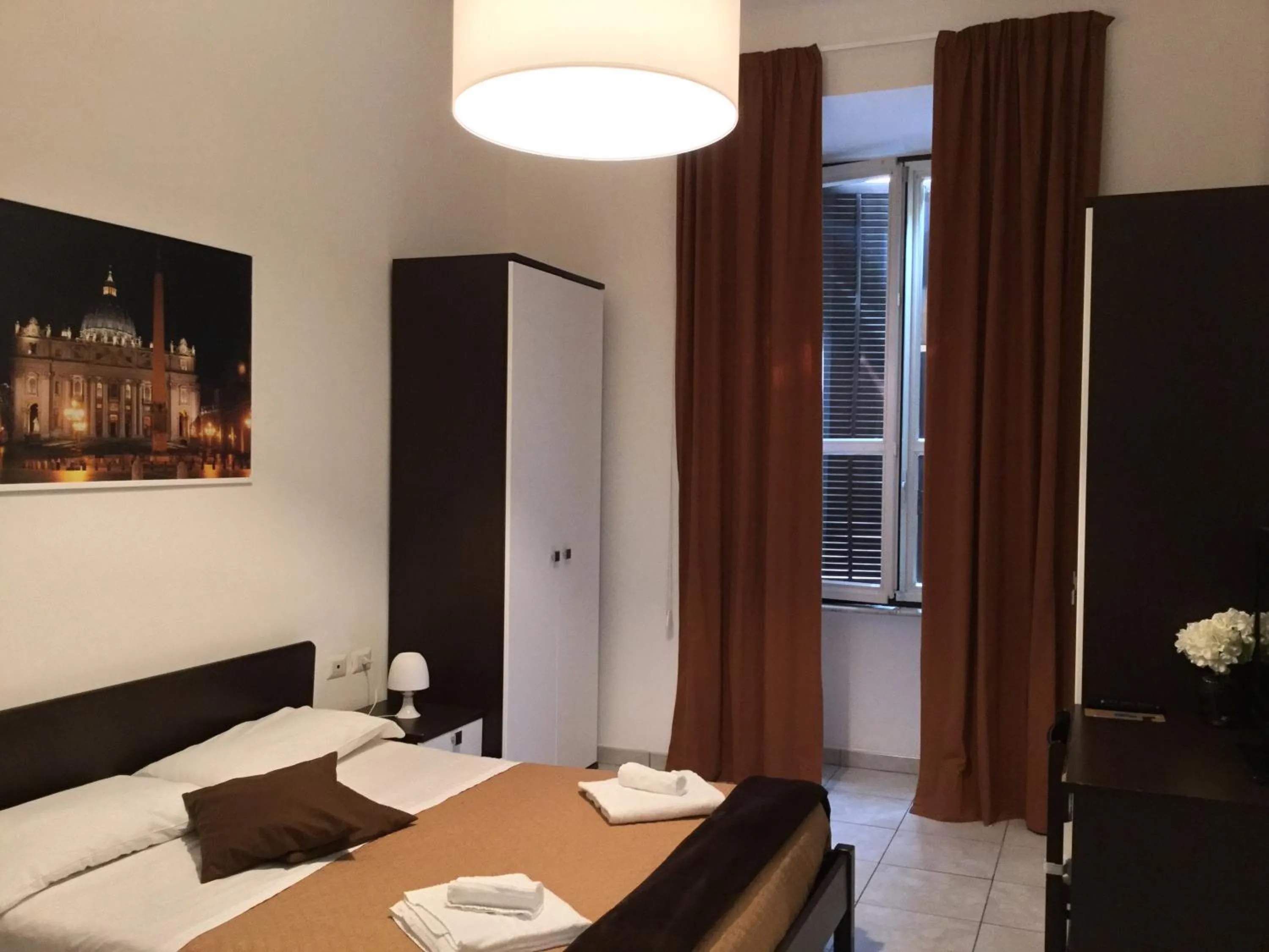 Decorative detail, Bed in Cialdini Rome