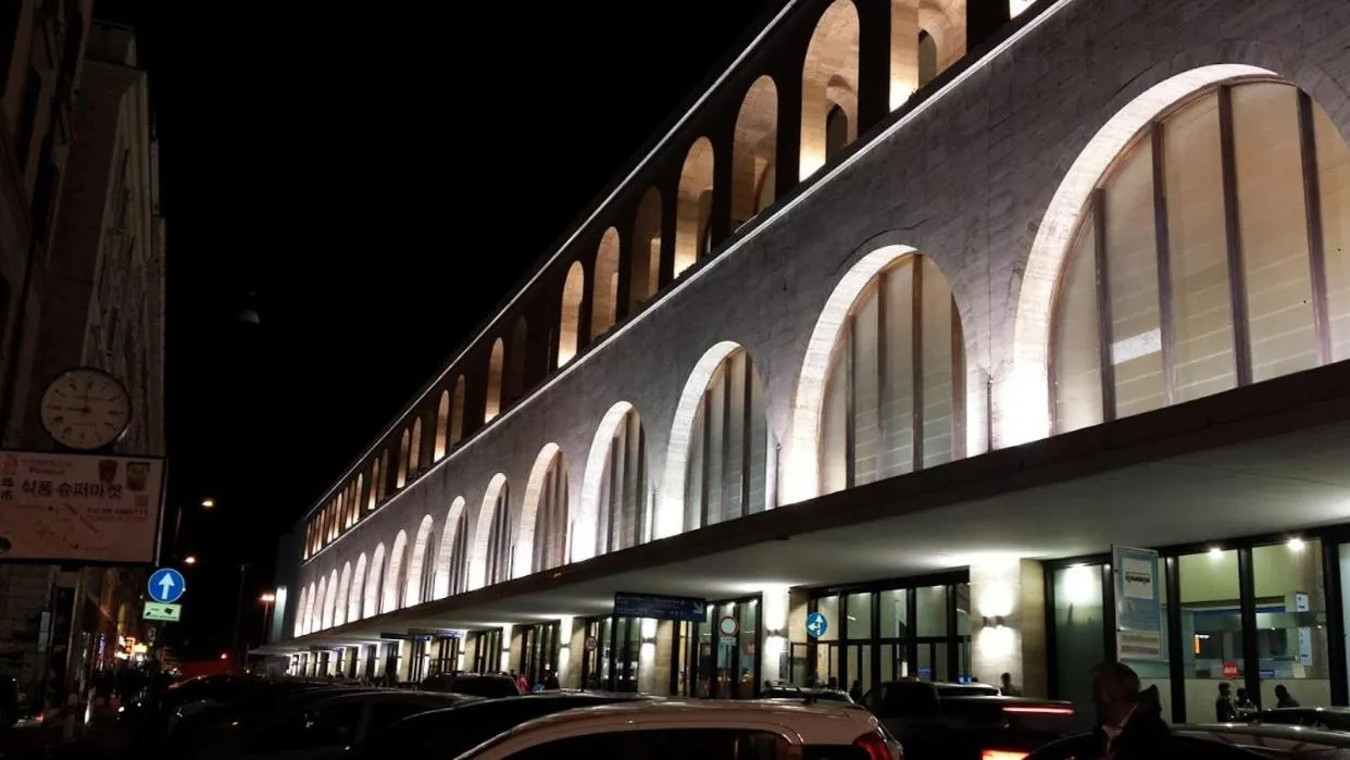 Nearby landmark, Property Building in Cialdini Rome