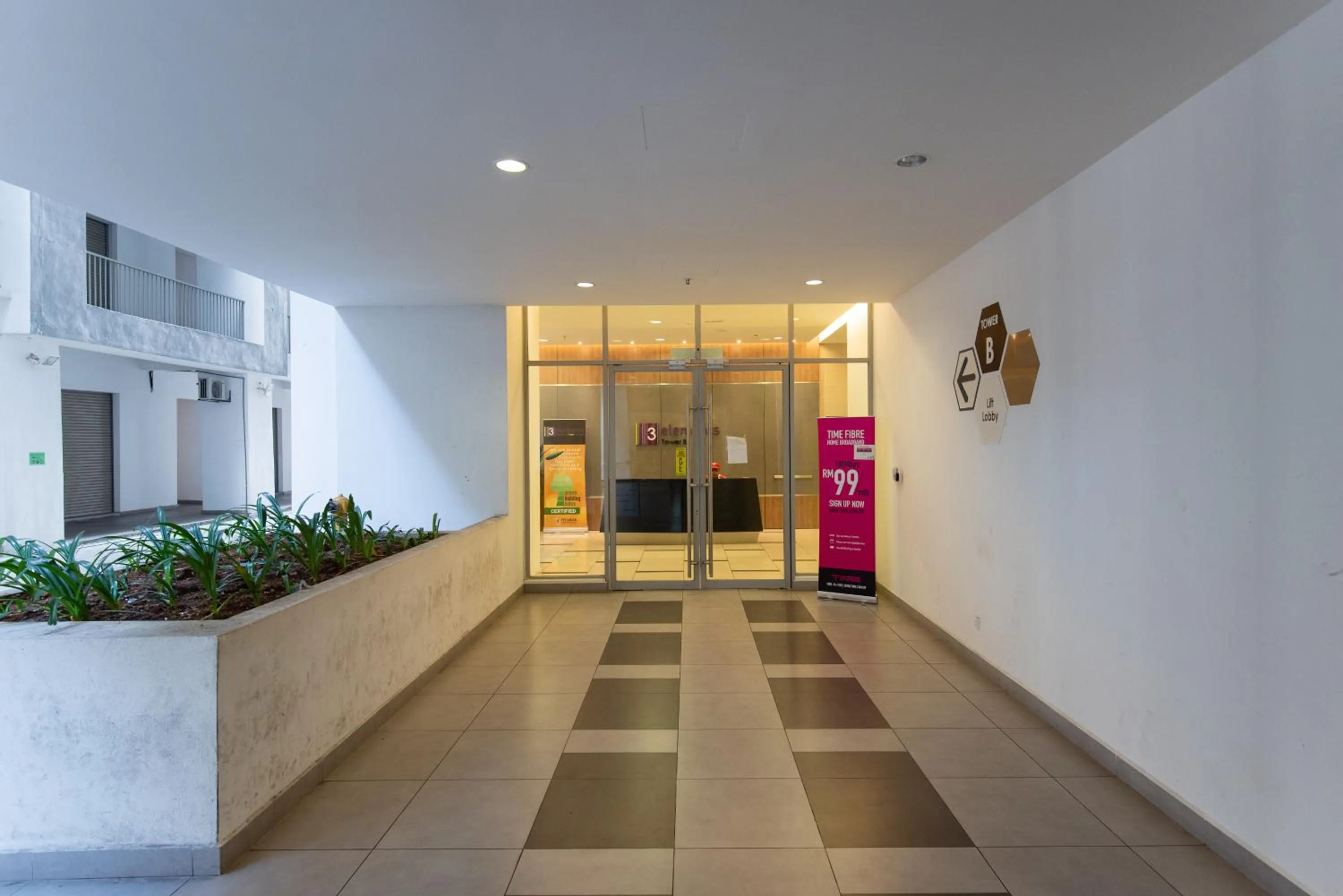 Modern Luxury Studio