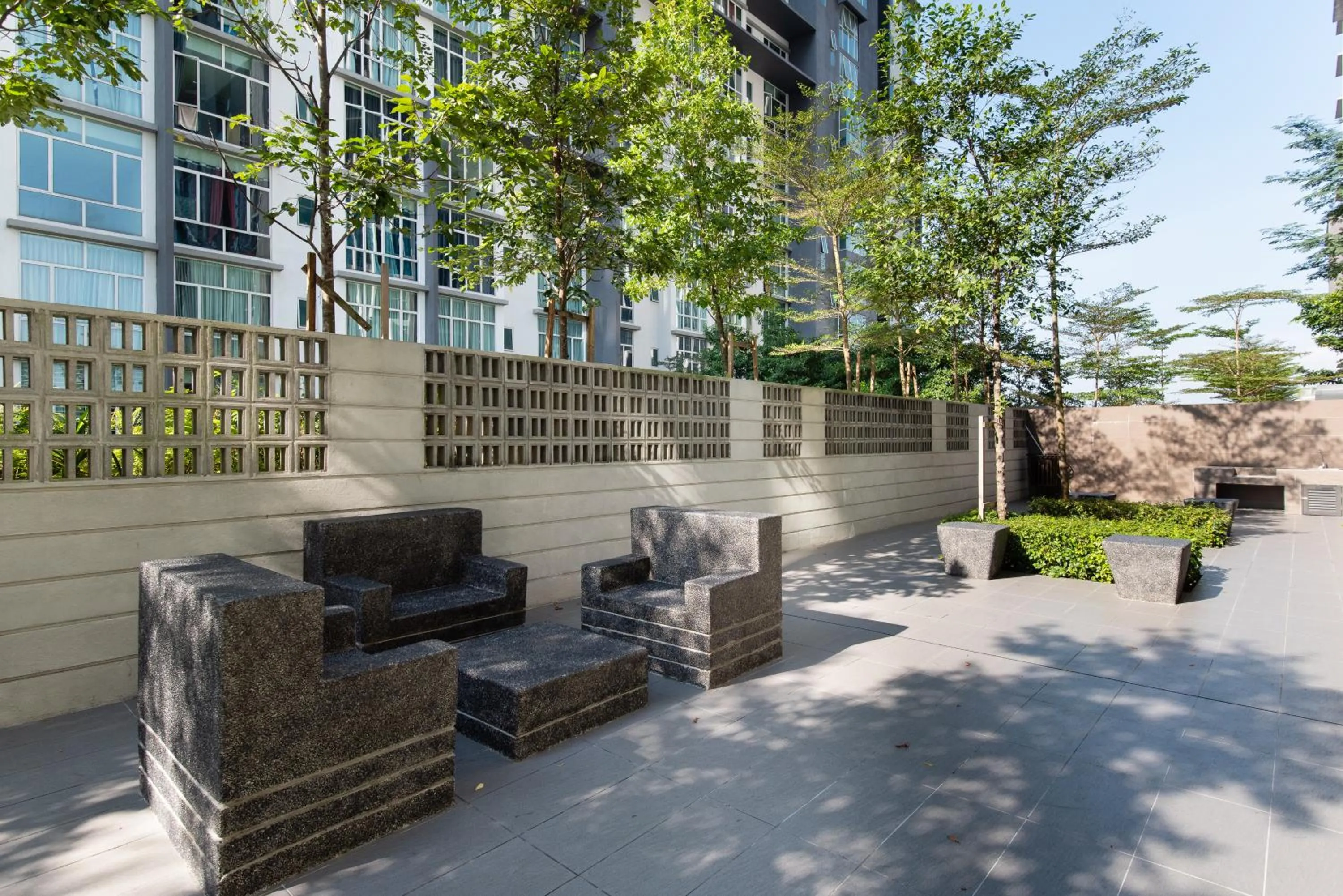 Modern Luxury Studio