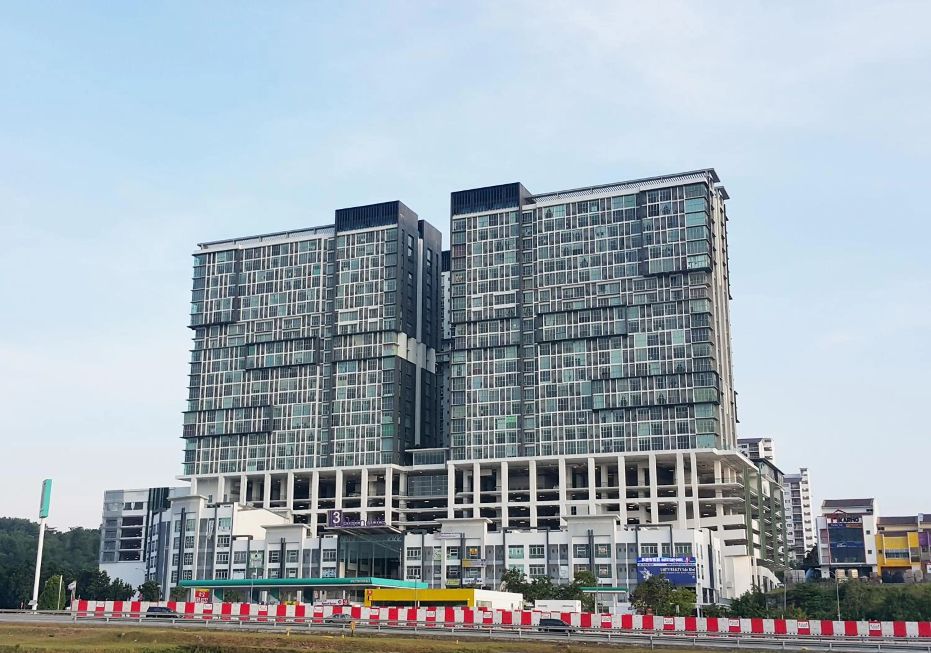 Modern Luxury Studio