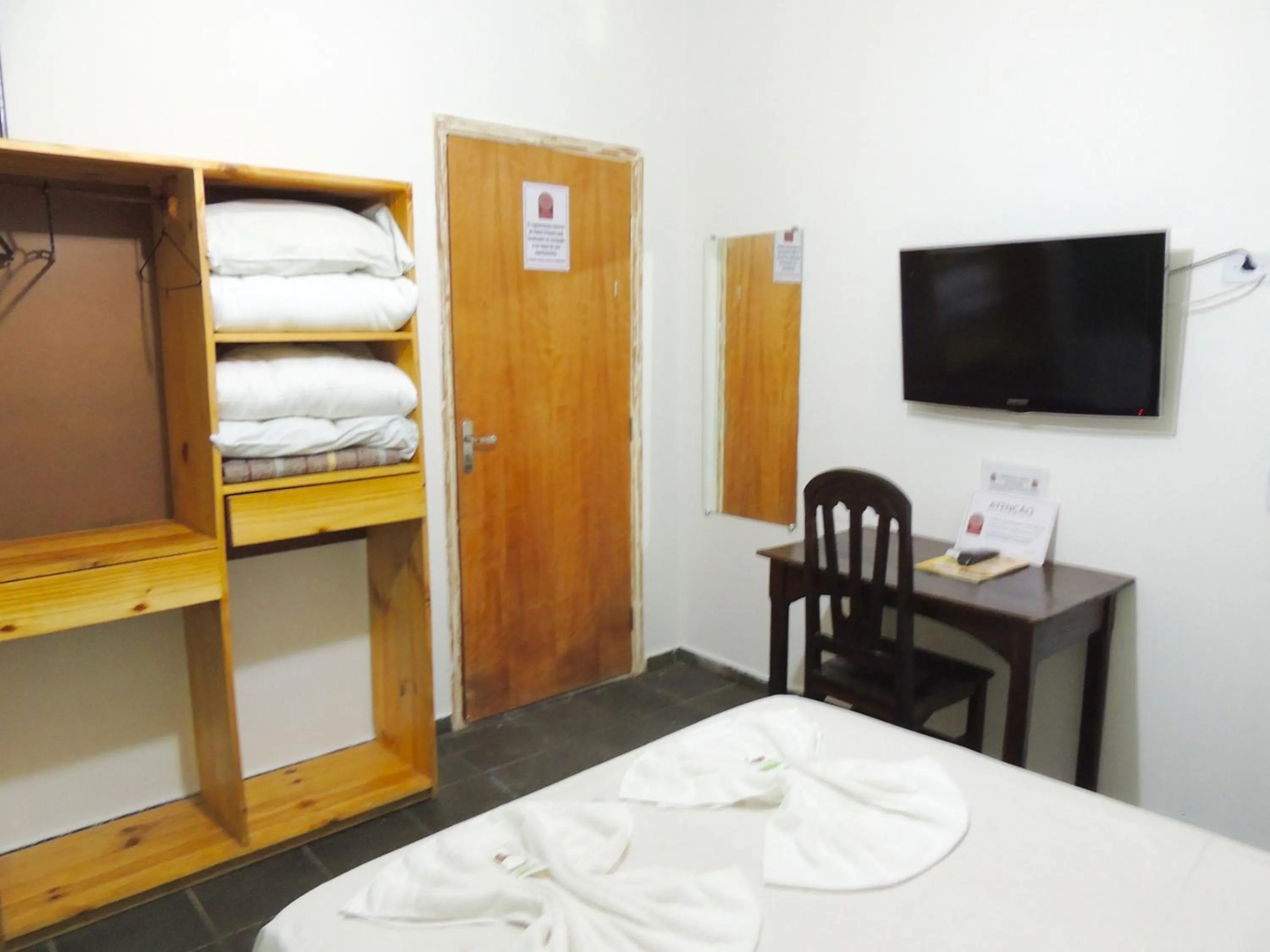 Photo of the whole room, Bed in Hotel Oriente