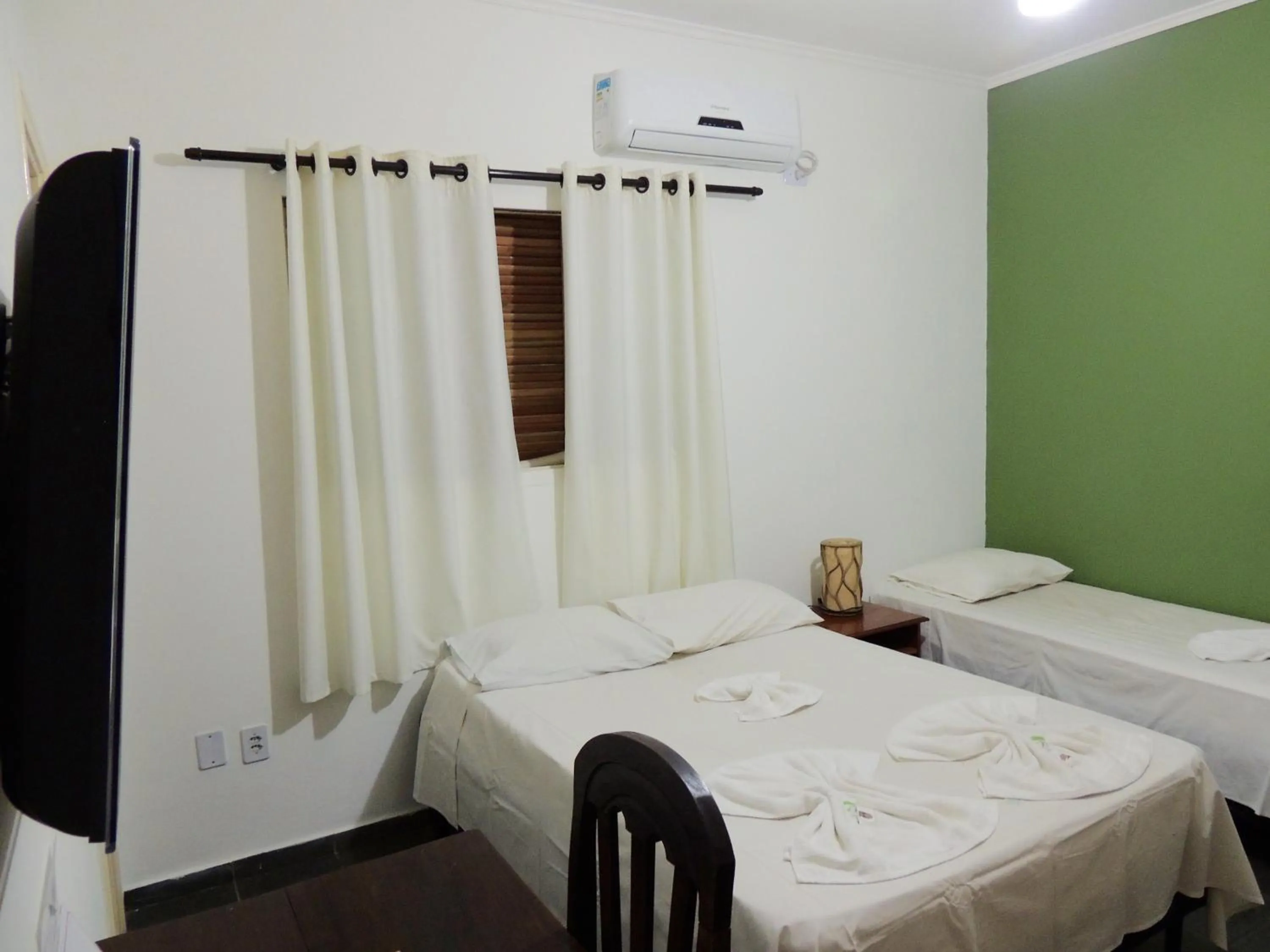 Photo of the whole room, Bed in Hotel Oriente