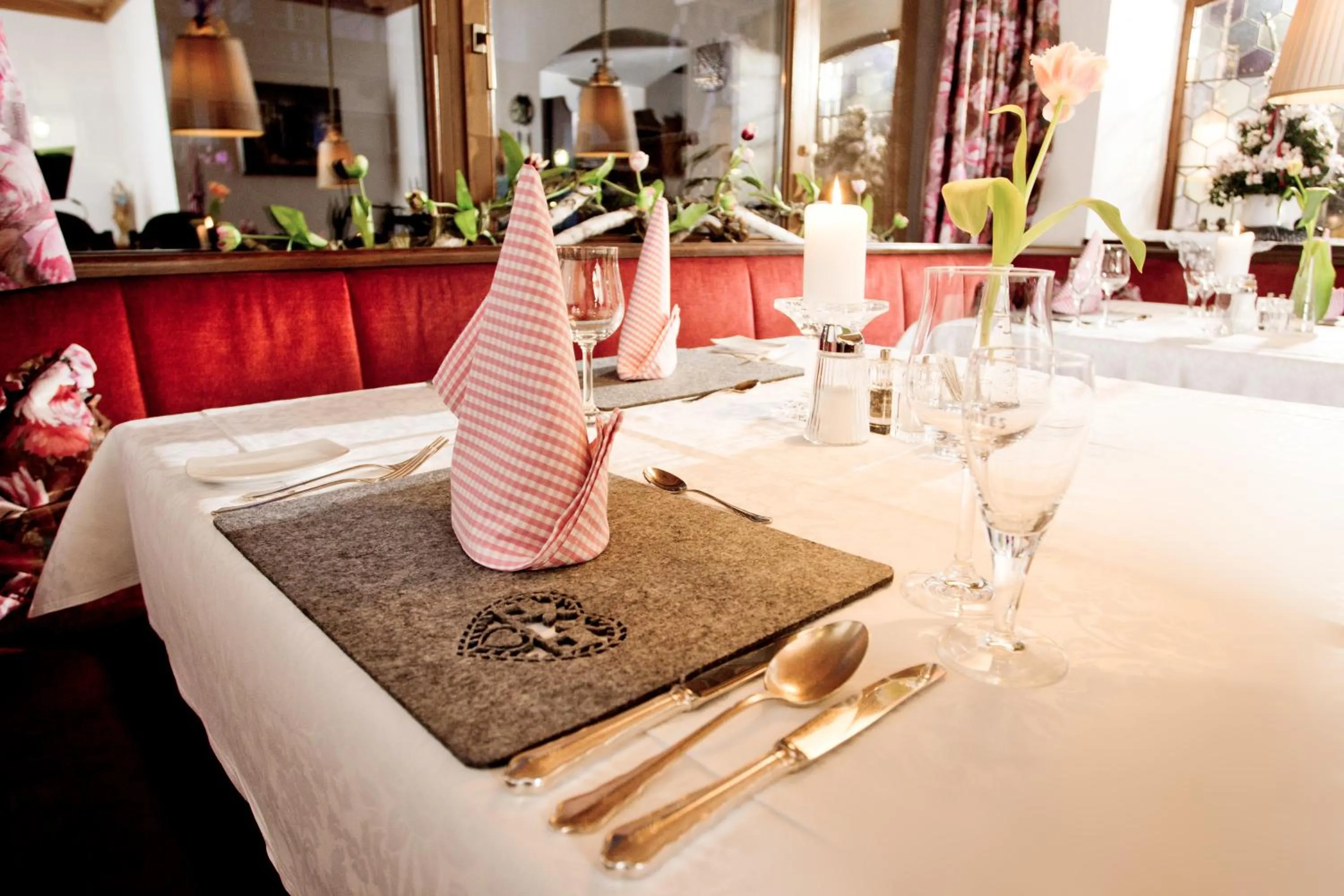 Restaurant/places to eat in Kirchenwirt