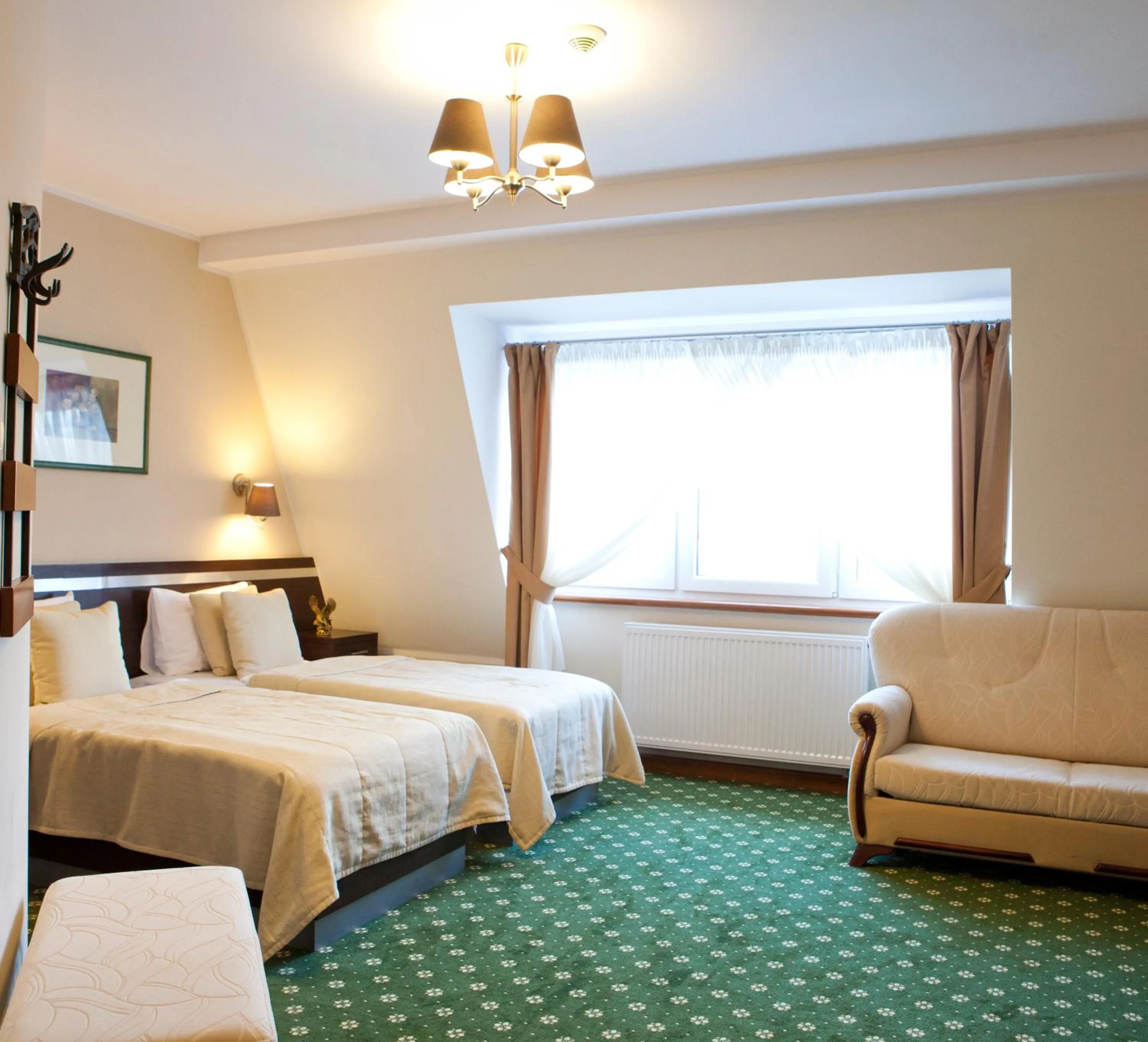 Bed in Hotel i Restauracja "Pod Orłem"