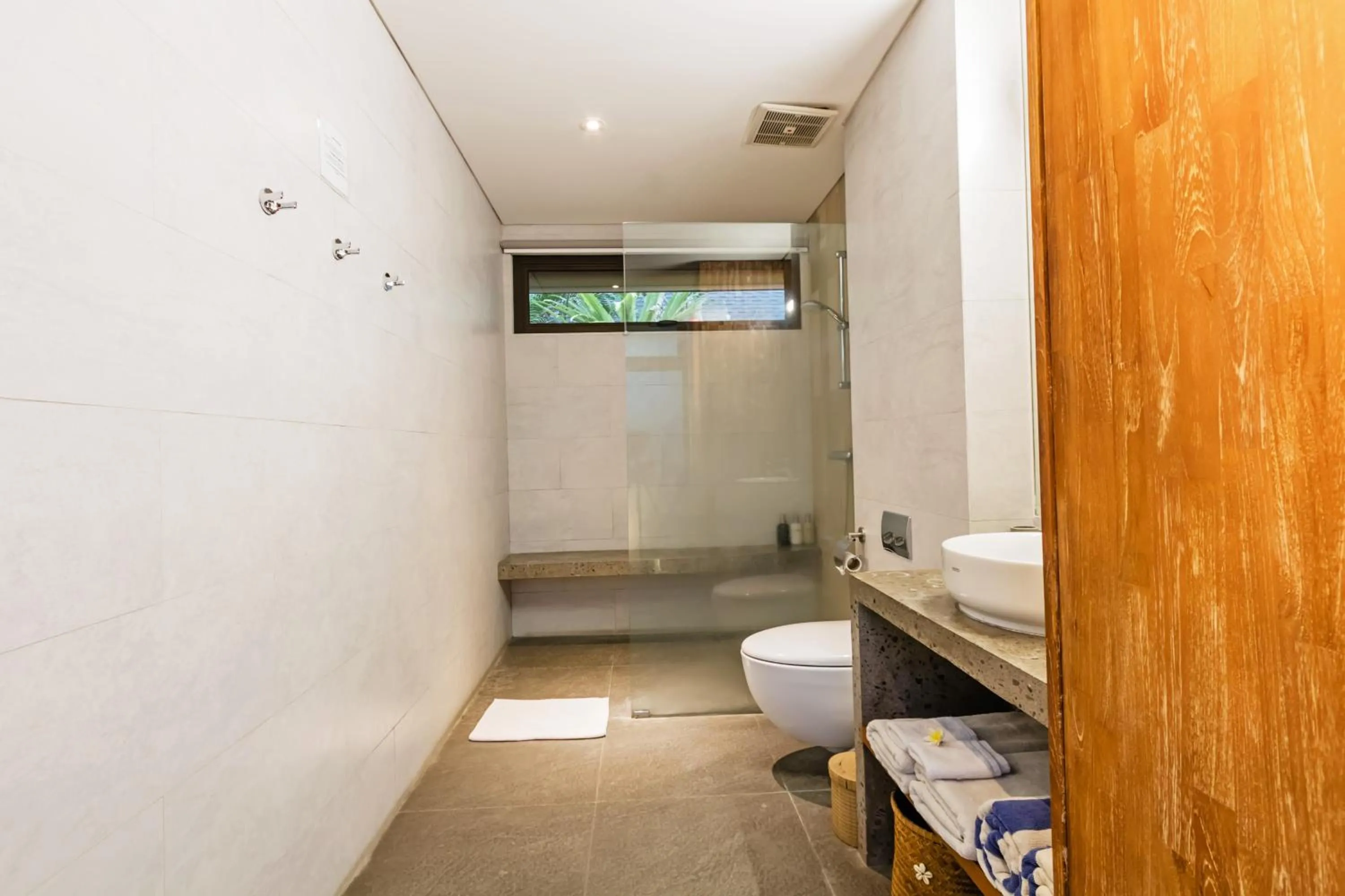 Bathroom in Villa Karang Berawa