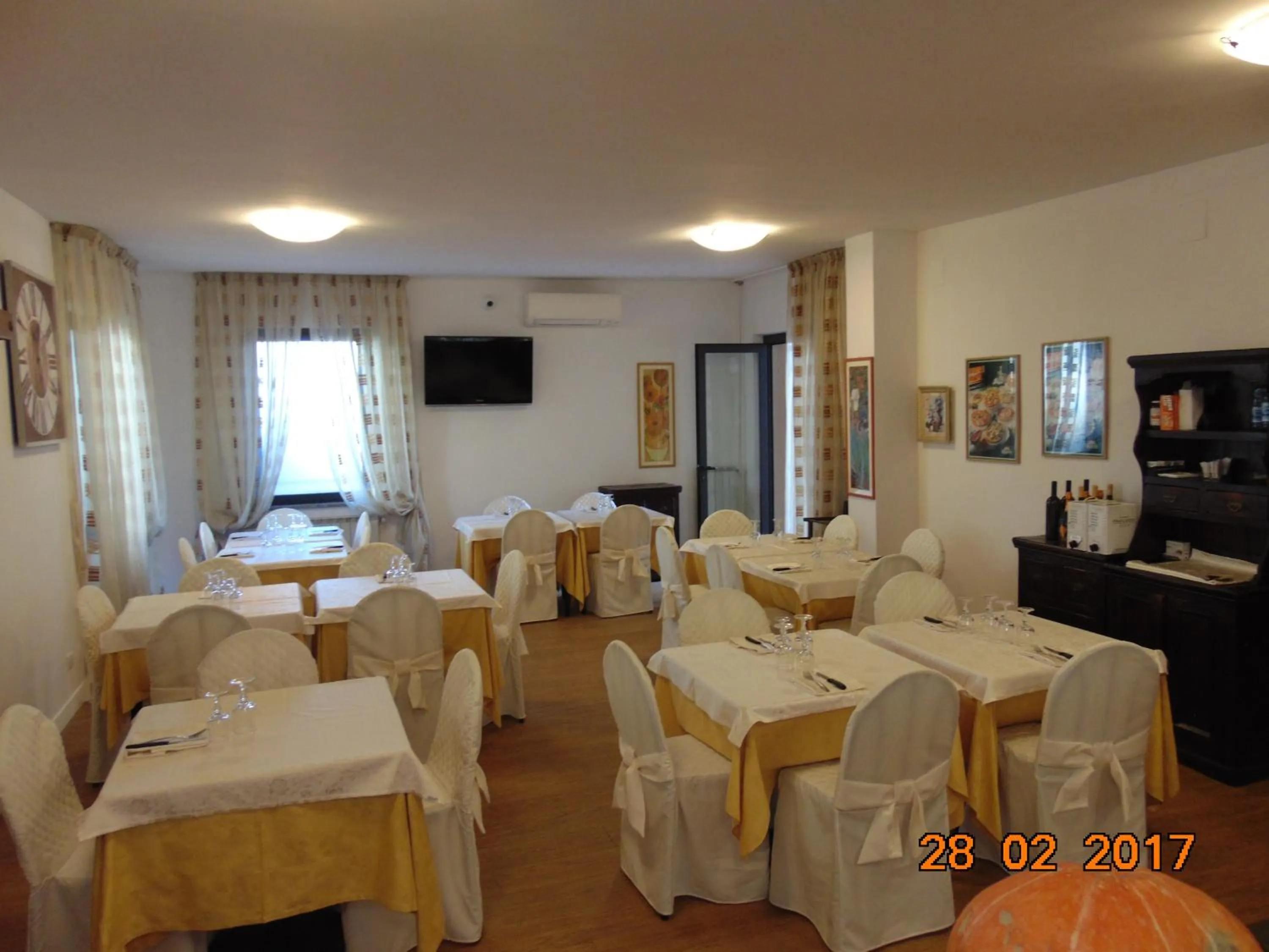 Restaurant/places to eat in Hotel Mazzocchetti