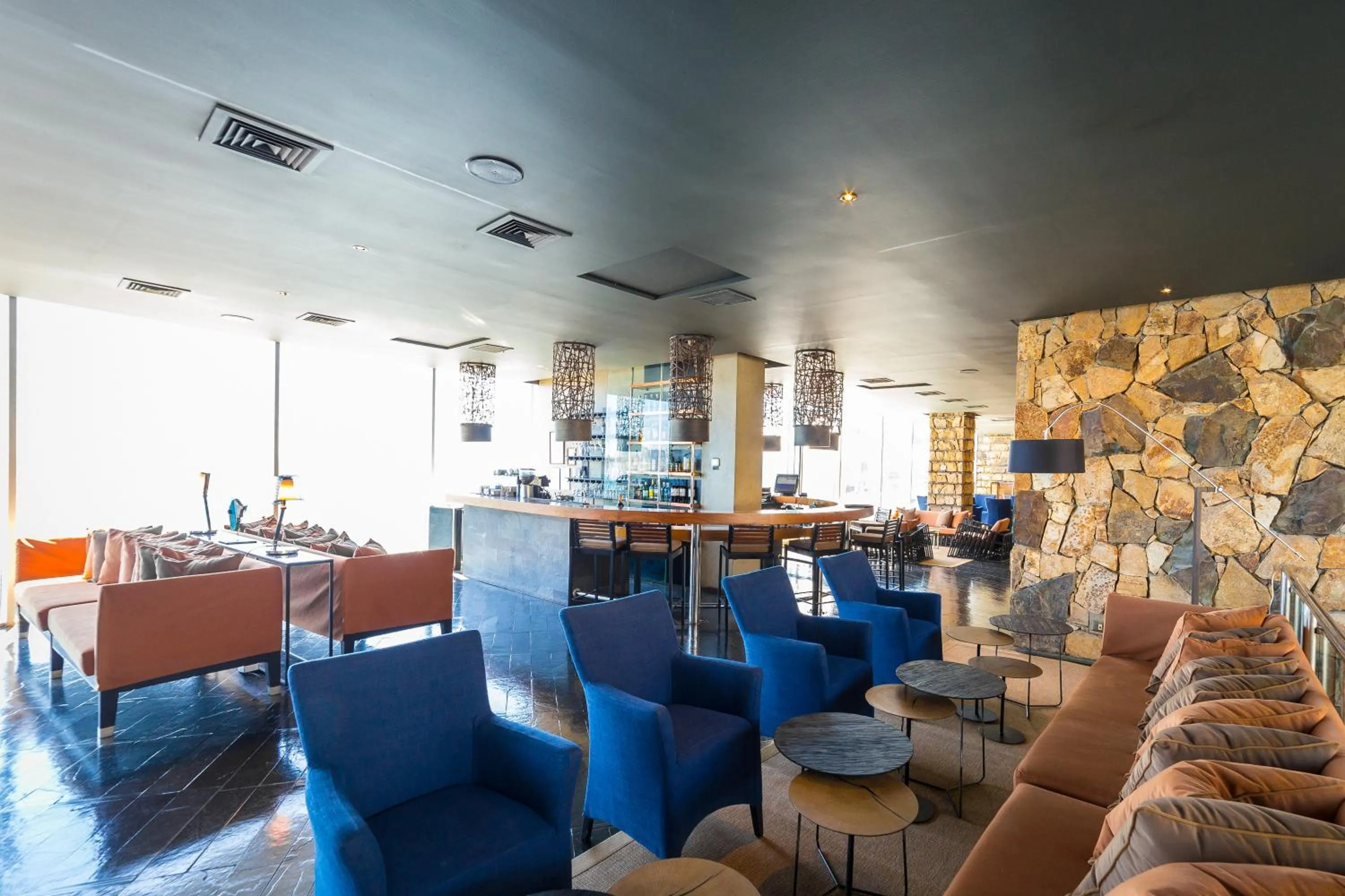 Radisson Blu Acqua Hotel & Spa Concon