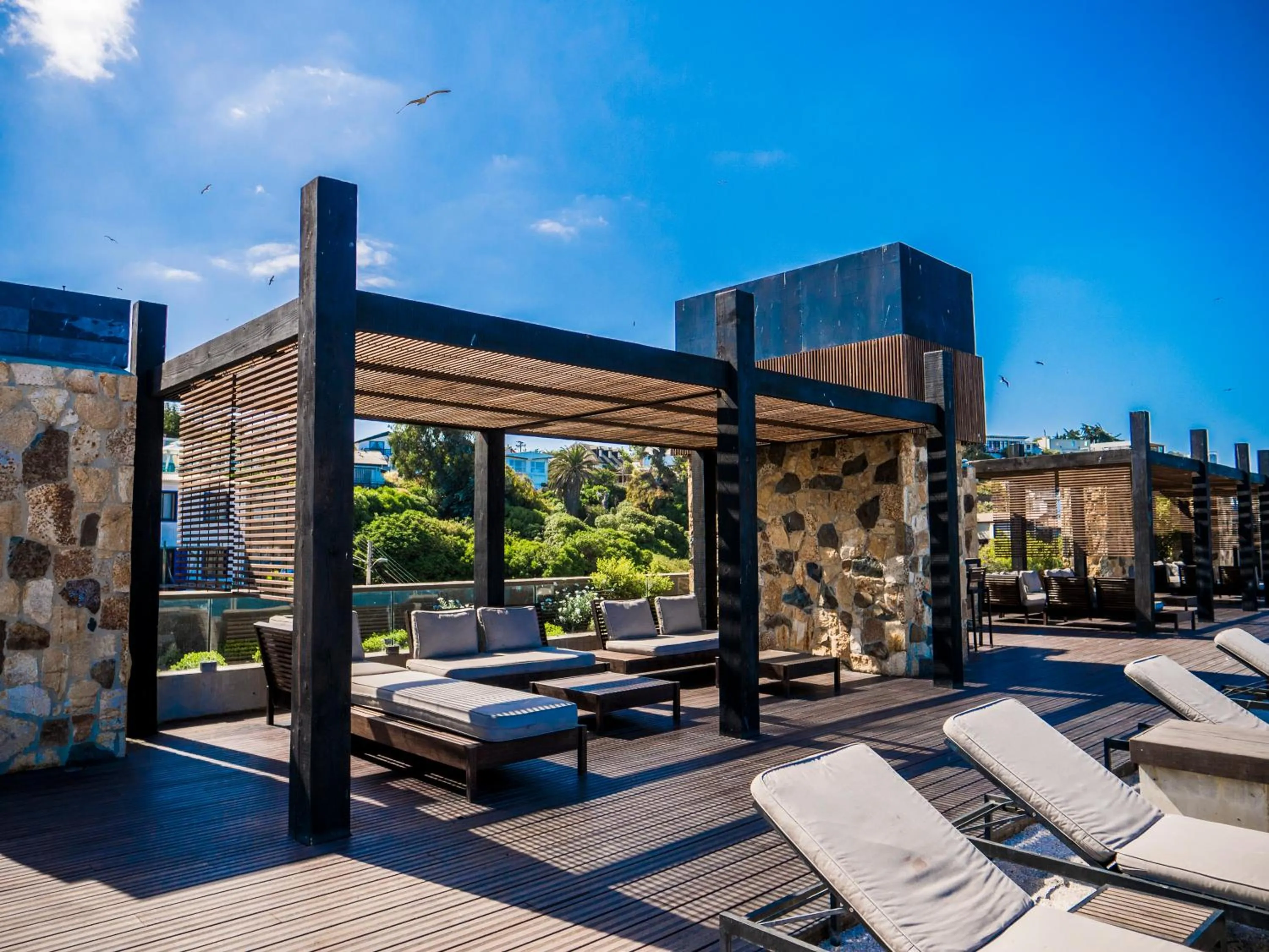 Radisson Blu Acqua Hotel & Spa Concon