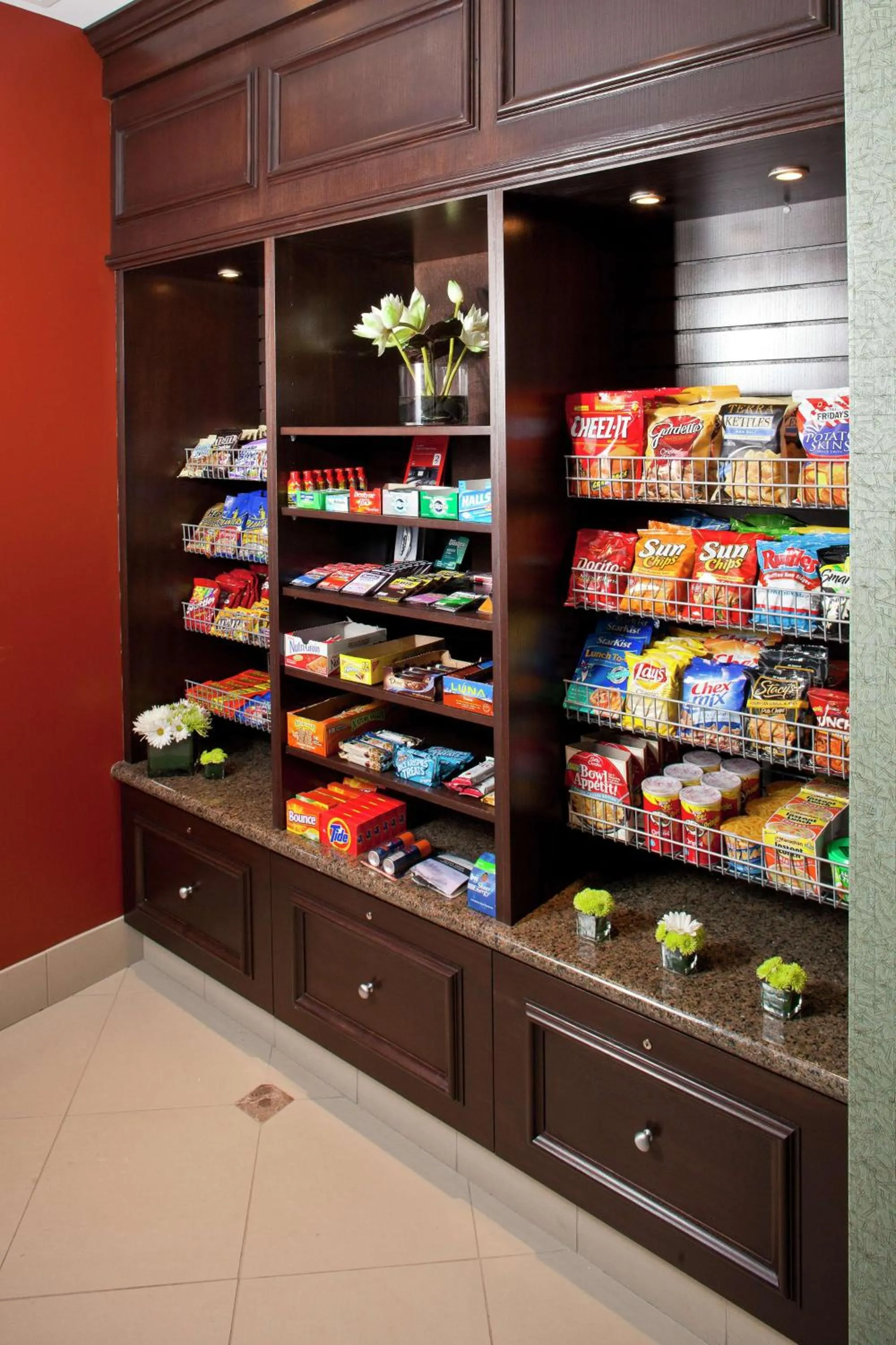 Restaurant/places to eat in Hilton Garden Inn Sioux Falls South