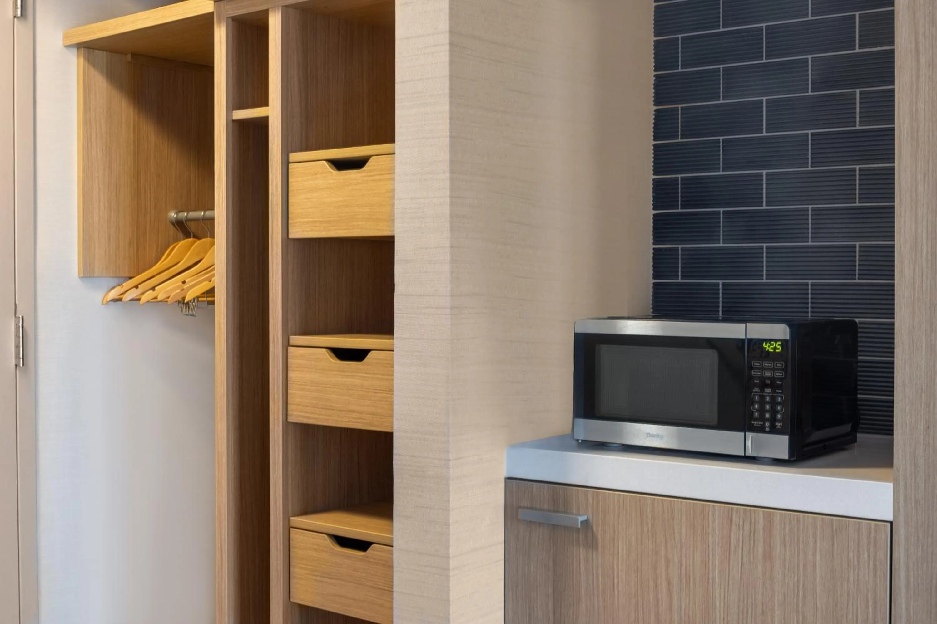 Bedroom in Hilton Garden Inn Sioux Falls South
