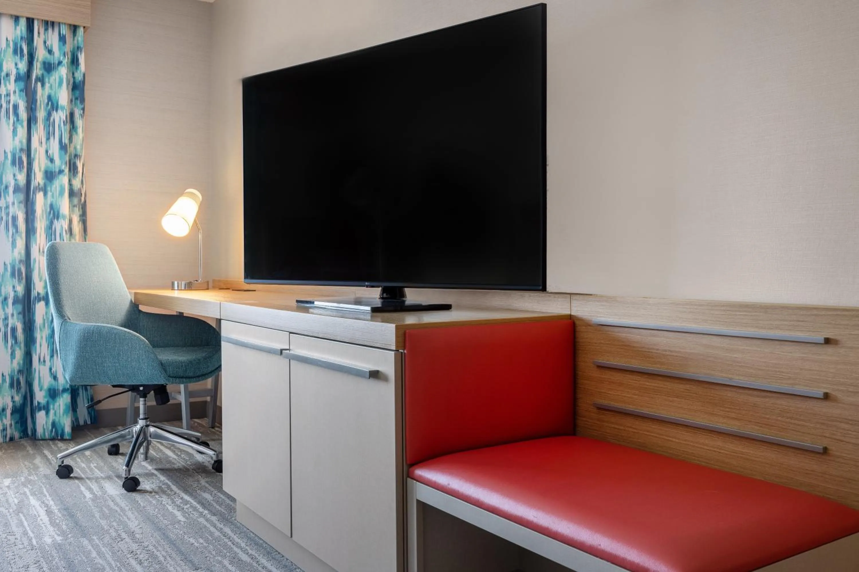 Bedroom in Hilton Garden Inn Sioux Falls South