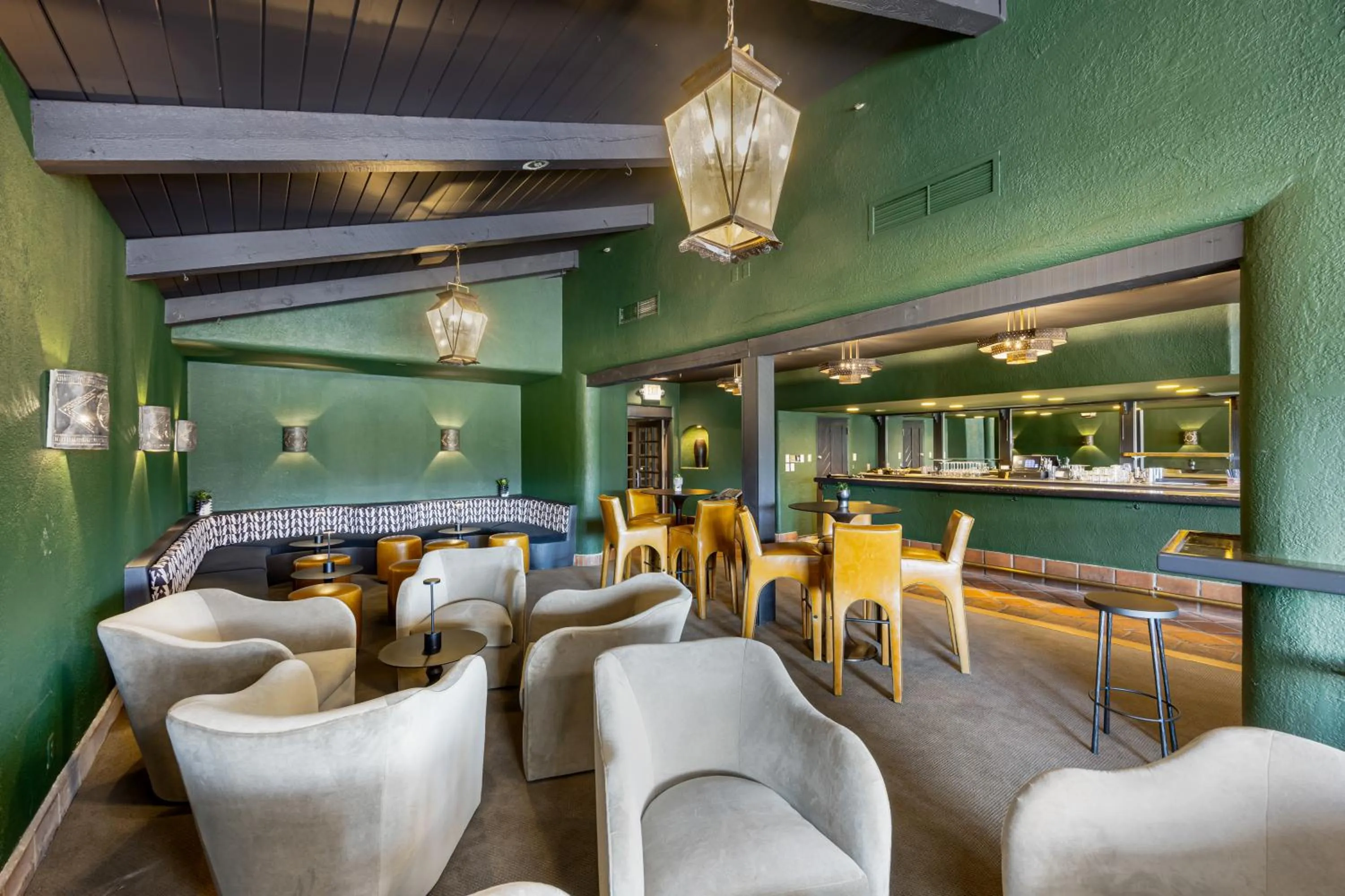 Restaurant/places to eat in Hotel Glorieta