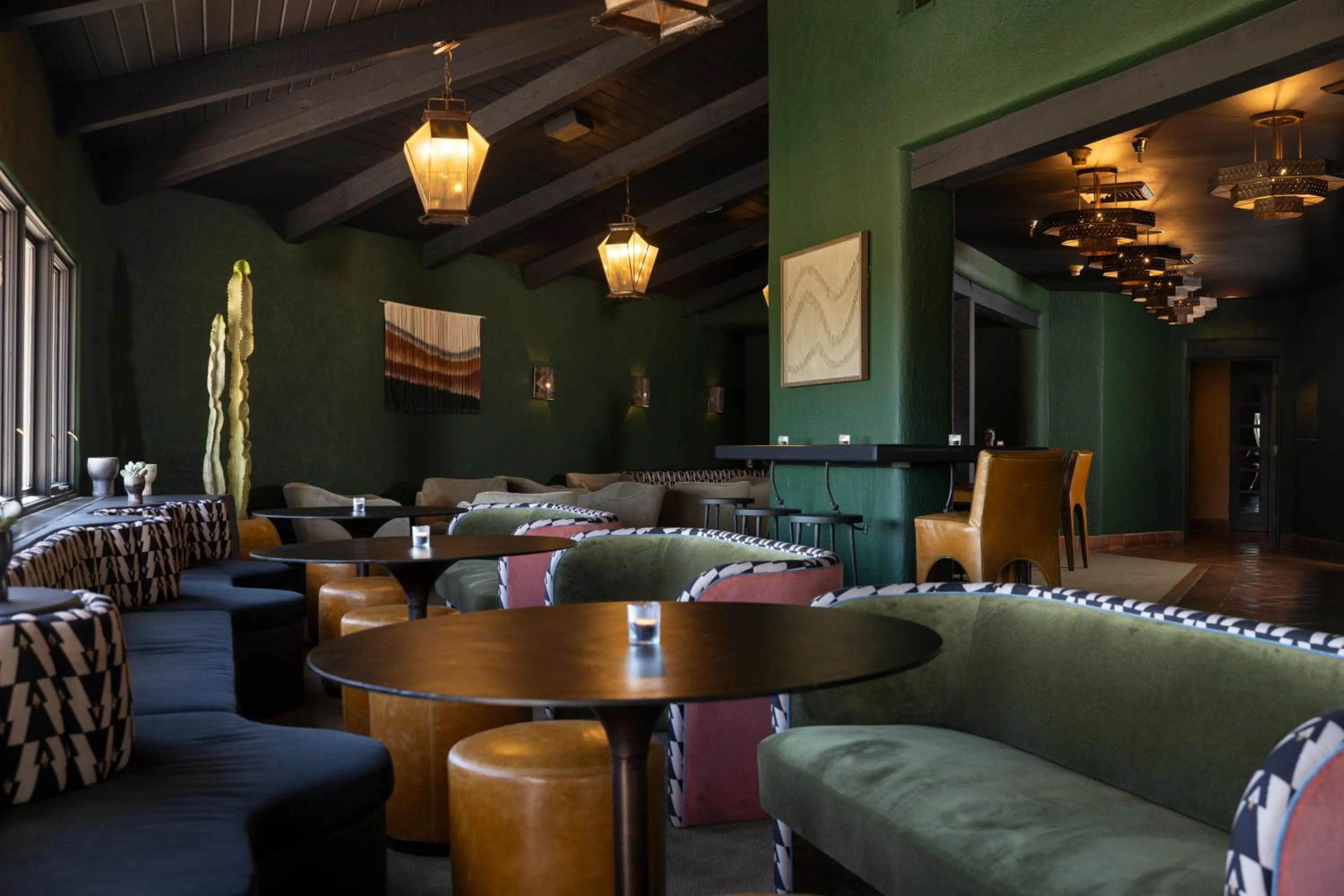 Restaurant/places to eat in Hotel Glorieta