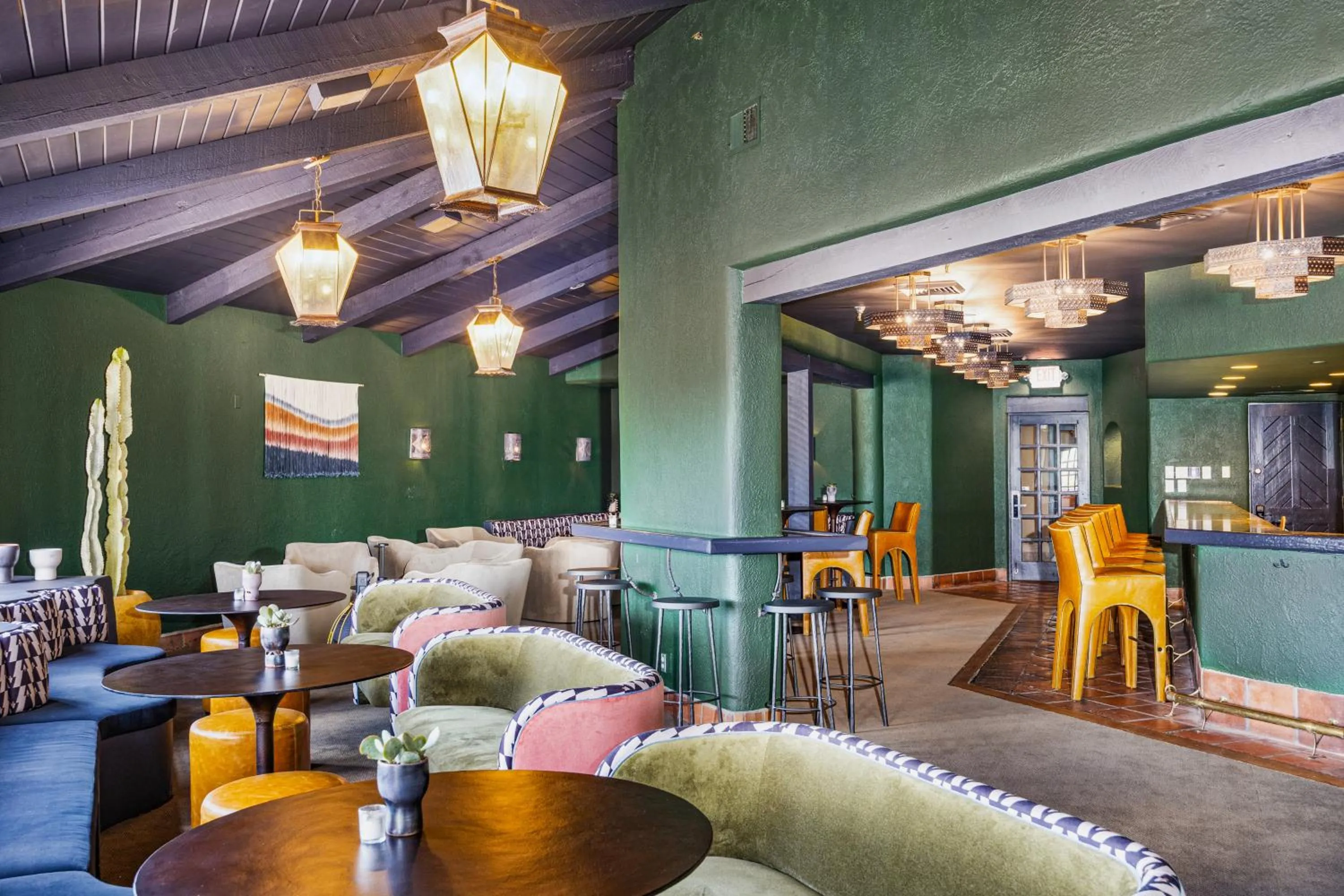 Restaurant/places to eat in Hotel Glorieta