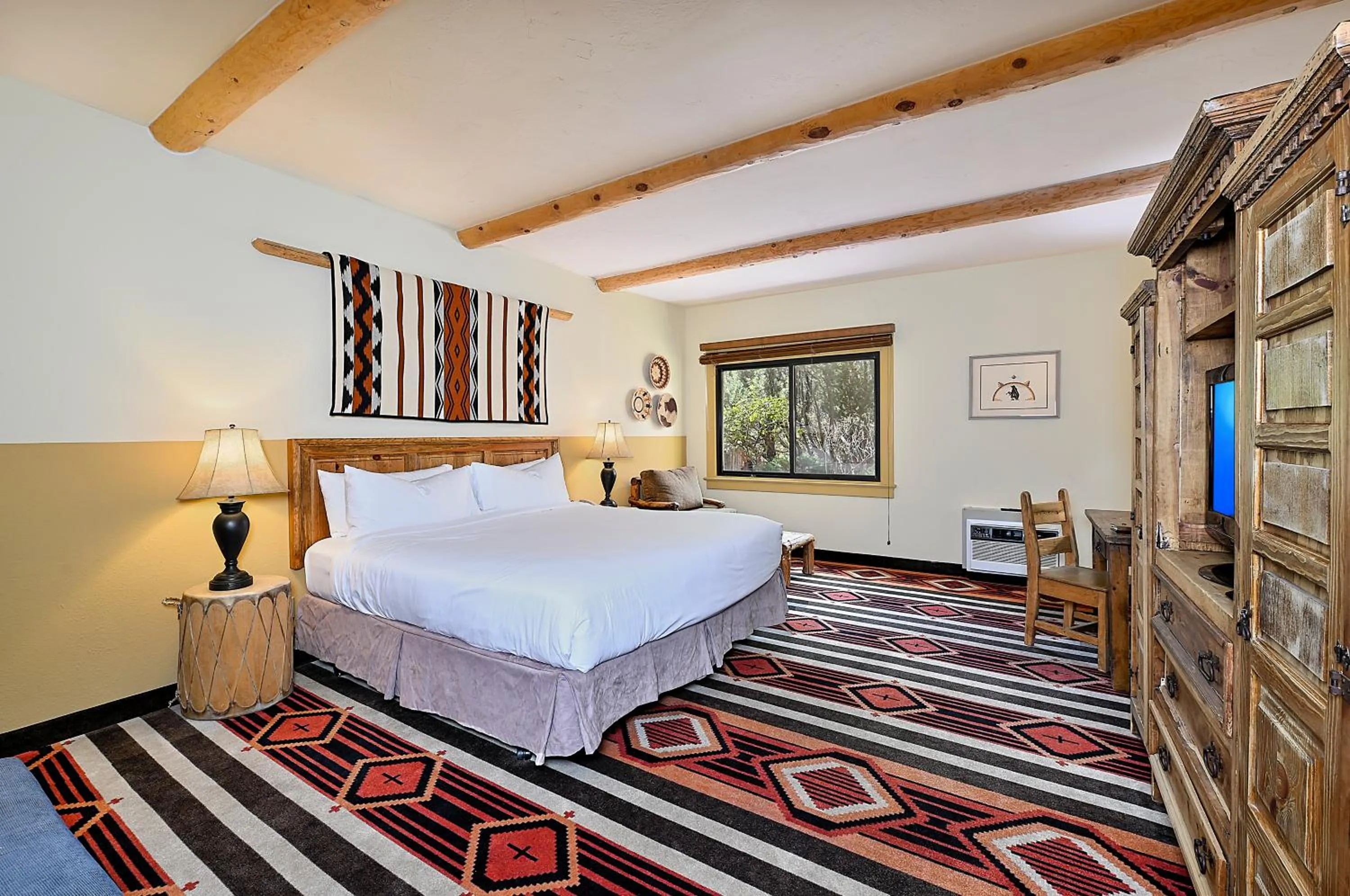 King Room in The Lodge at Santa Fe