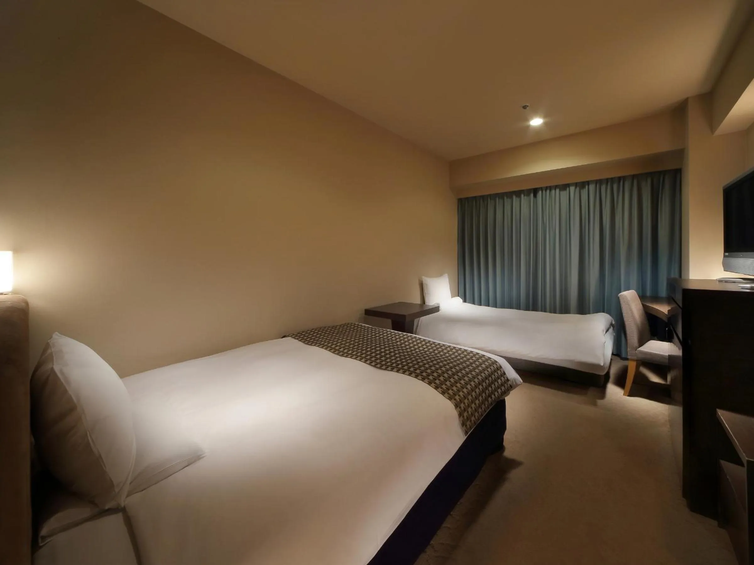 Photo of the whole room, Bed in Hotel Metropolitan Sendai