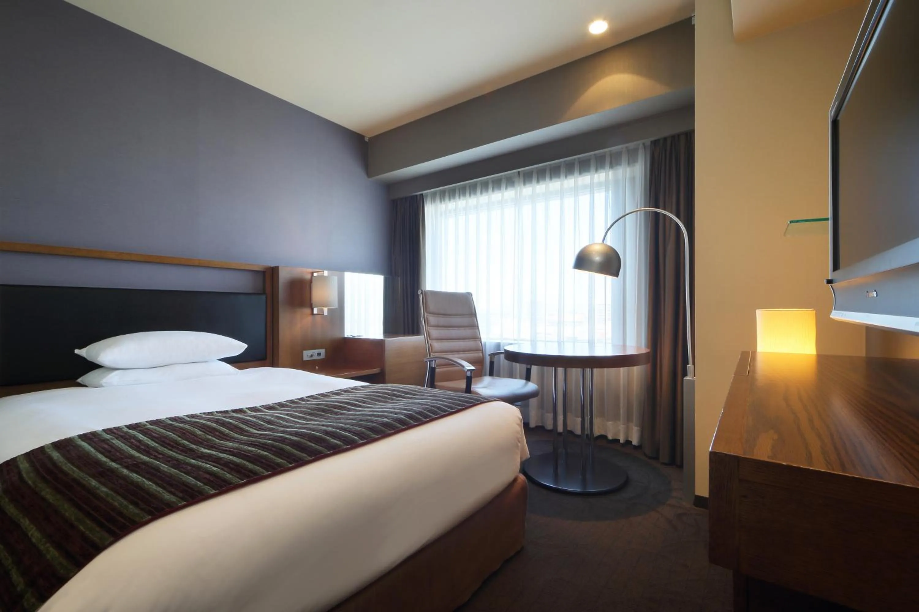 Day, Bed in Hotel Metropolitan Sendai